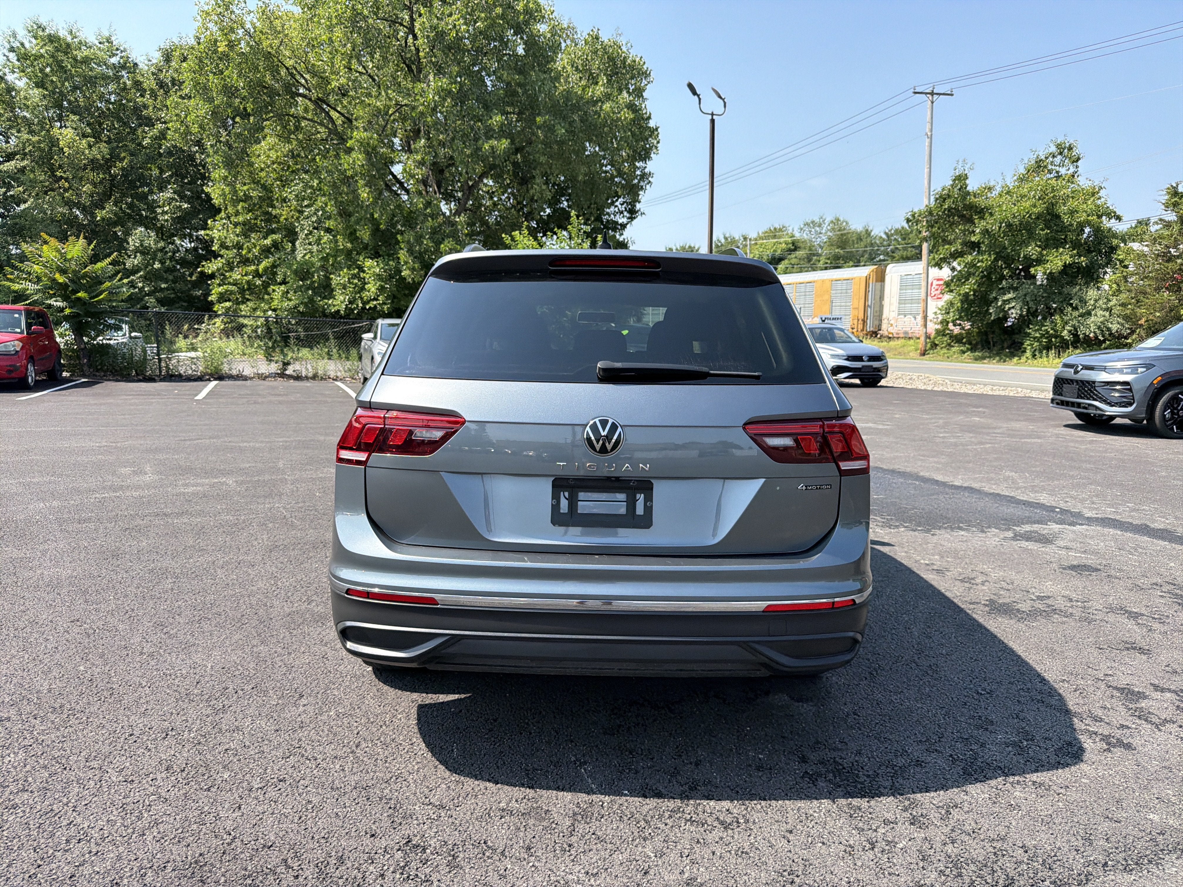 2022 Volkswagen Tiguan 2.0T S