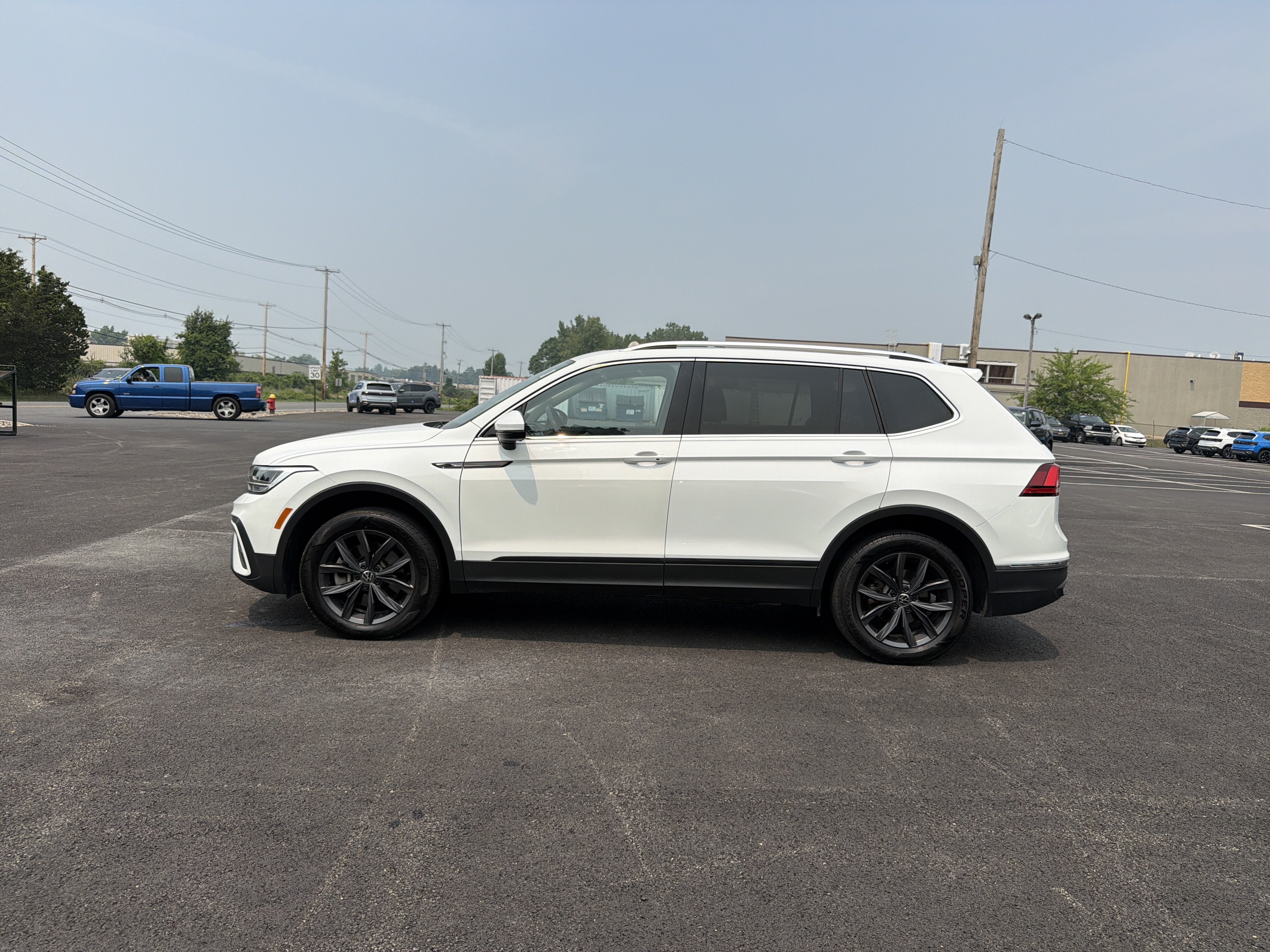 2022 Volkswagen Tiguan 2.0T SE