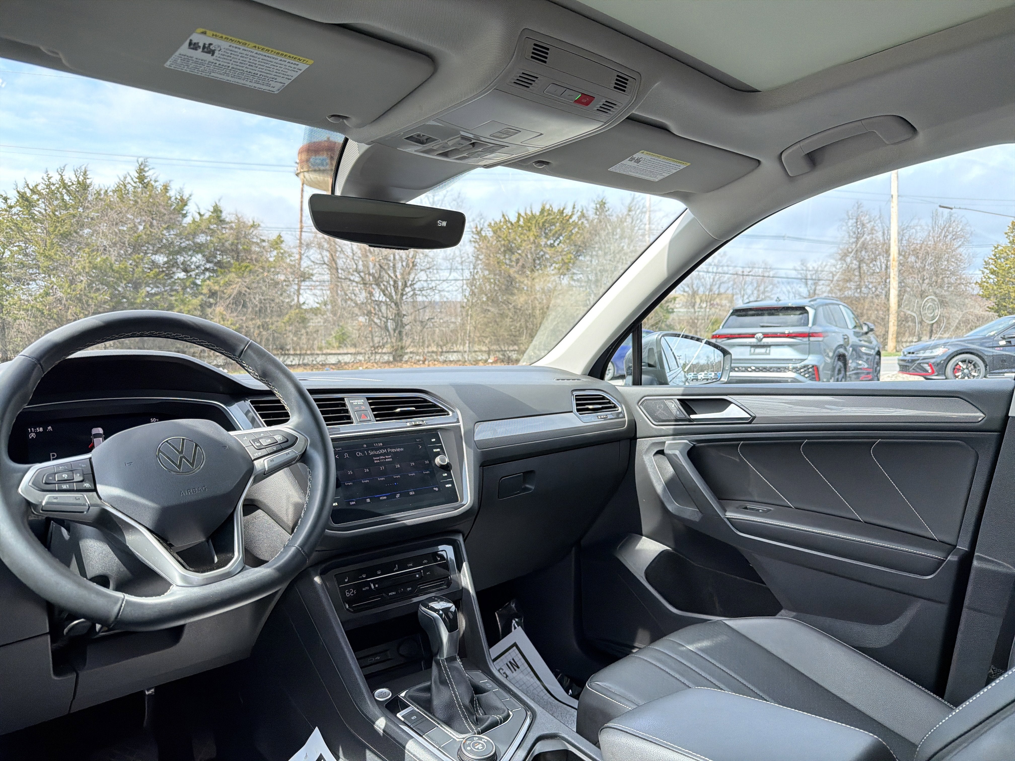 2022 Volkswagen Tiguan 2.0T SE