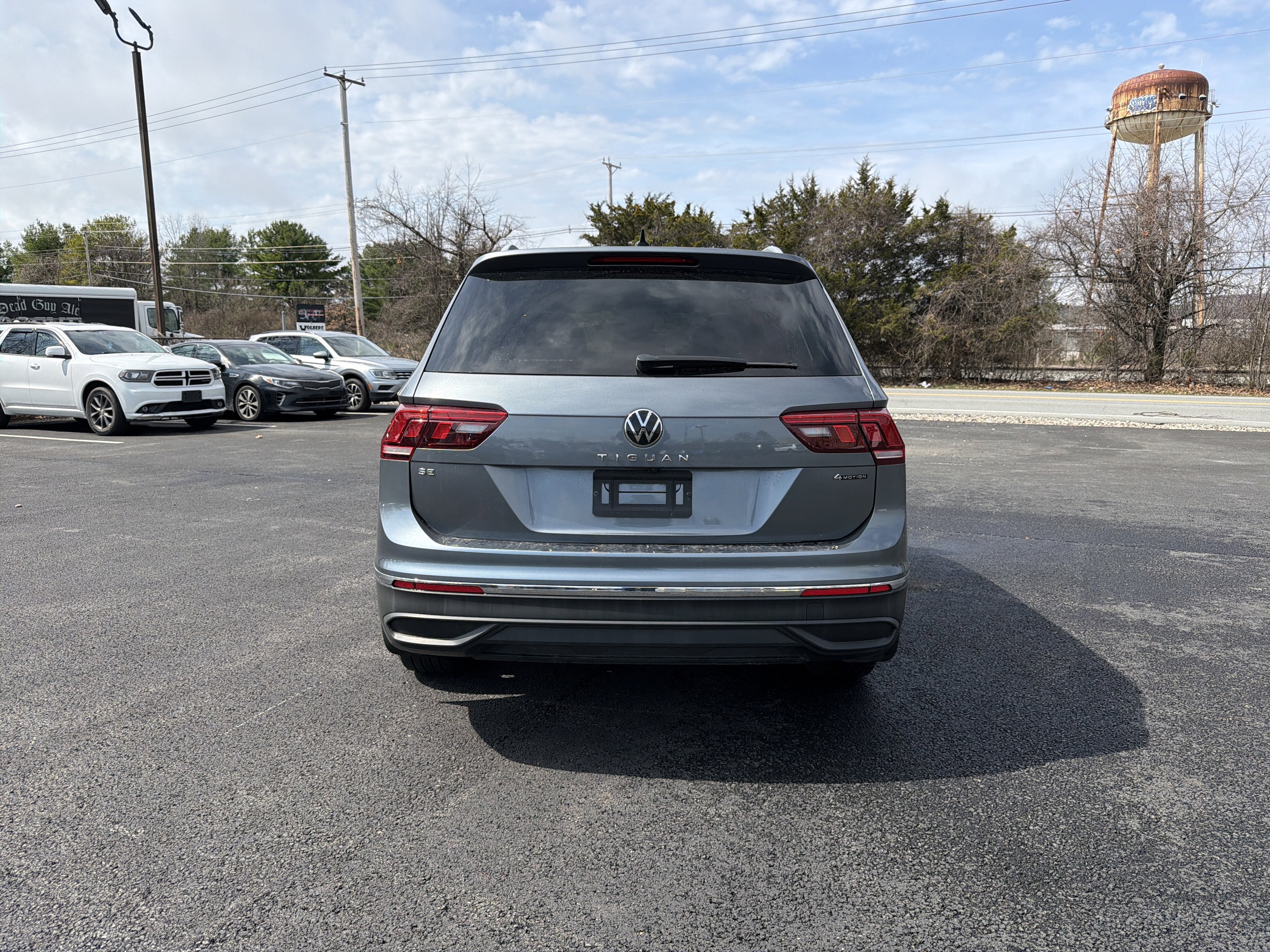 2022 Volkswagen Tiguan 2.0T SE