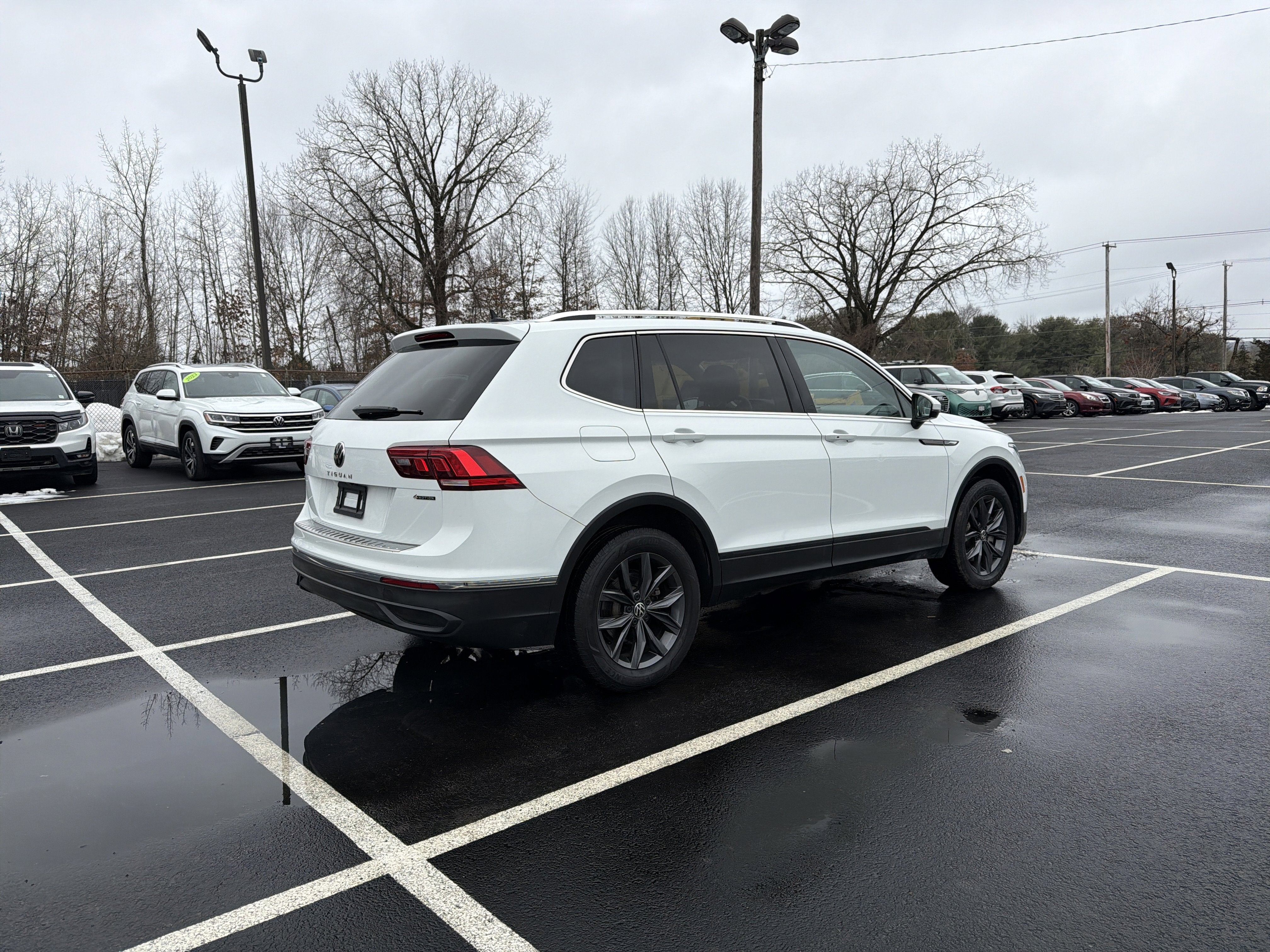 2022 Volkswagen Tiguan 2.0T SE