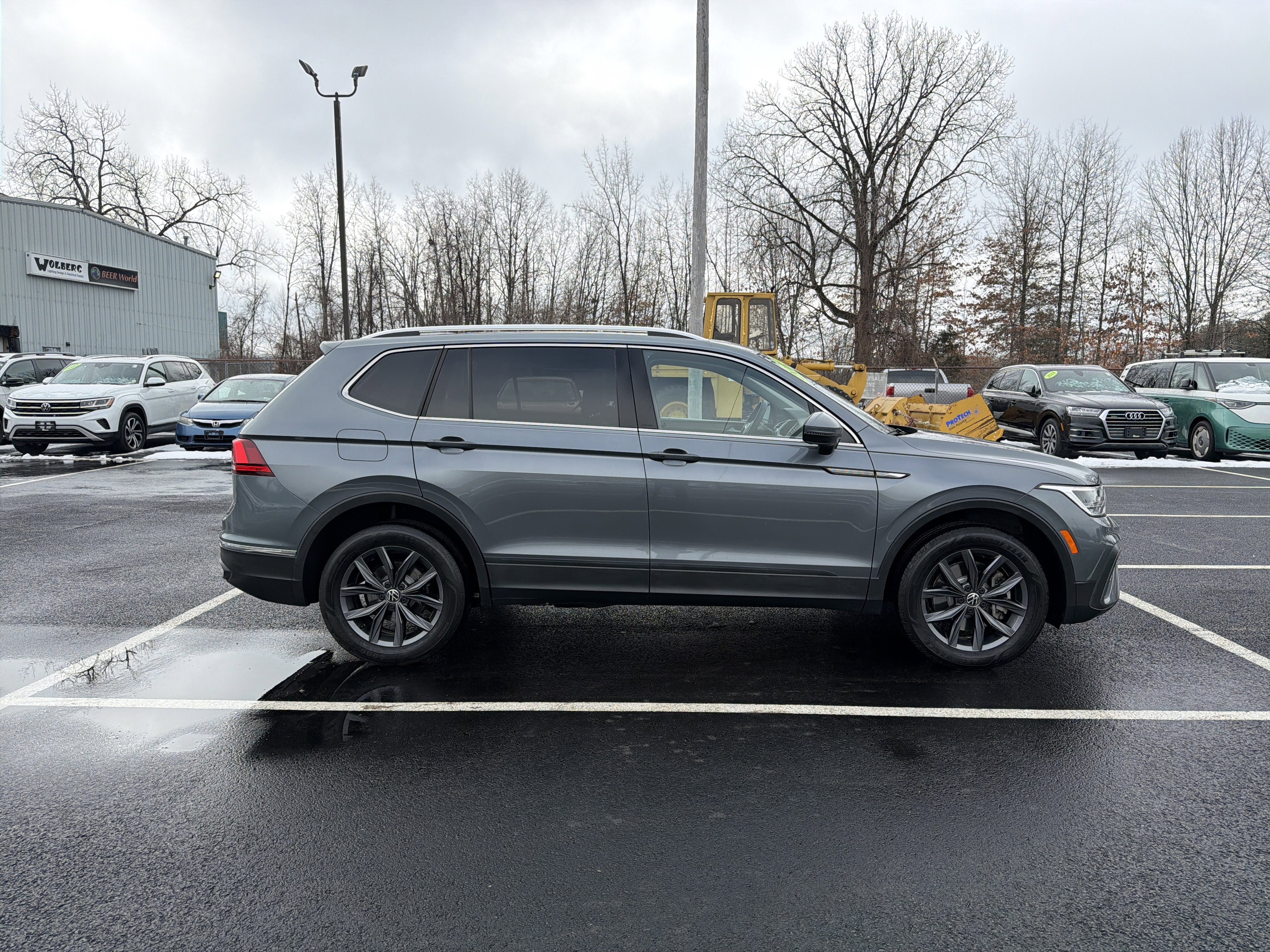 2022 Volkswagen Tiguan 2.0T SE
