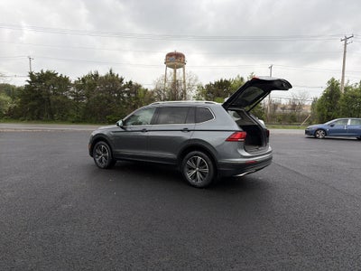 2018 Volkswagen Tiguan 2.0T SEL 4Motion