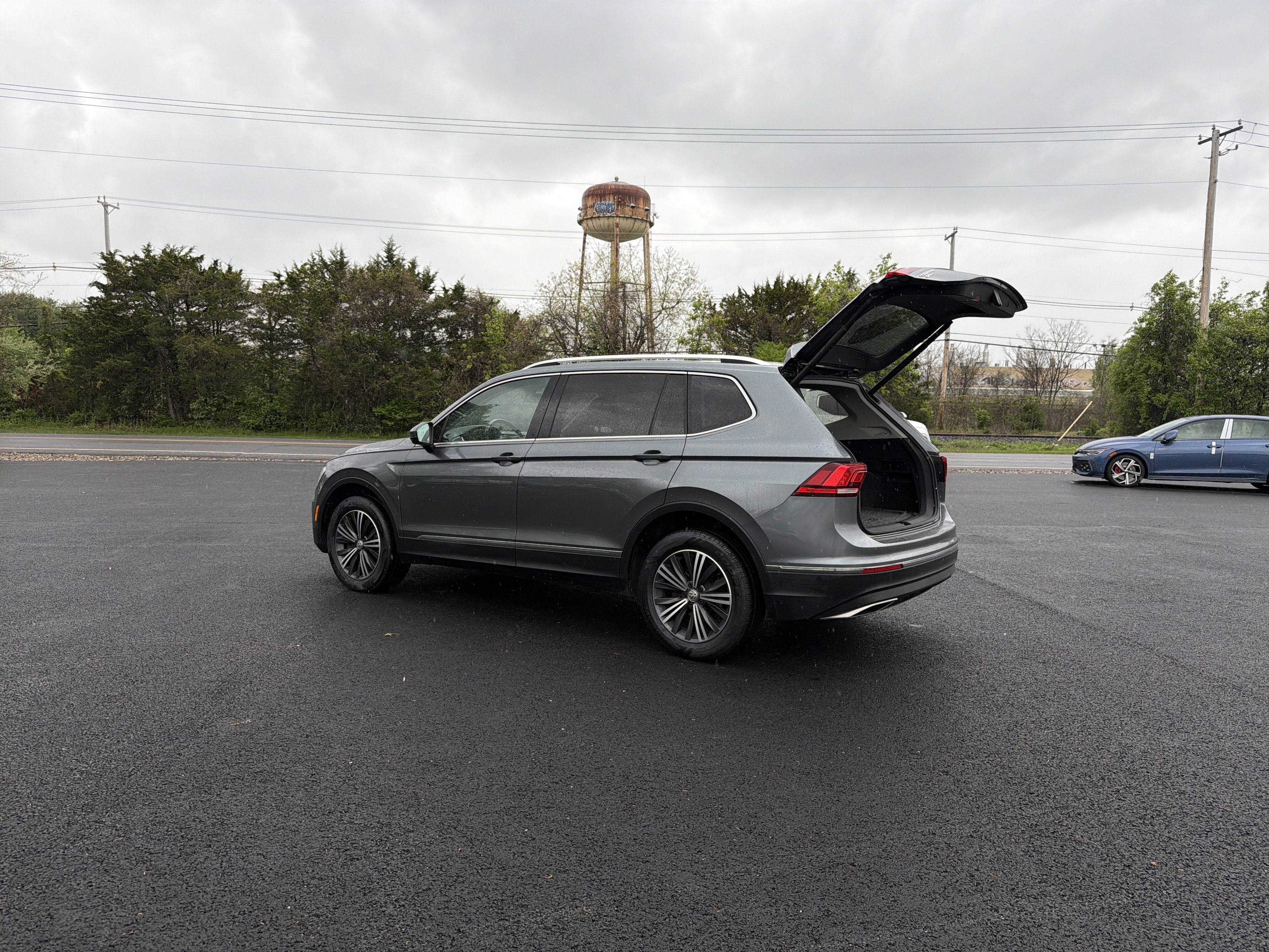2018 Volkswagen Tiguan 2.0T SEL 4Motion