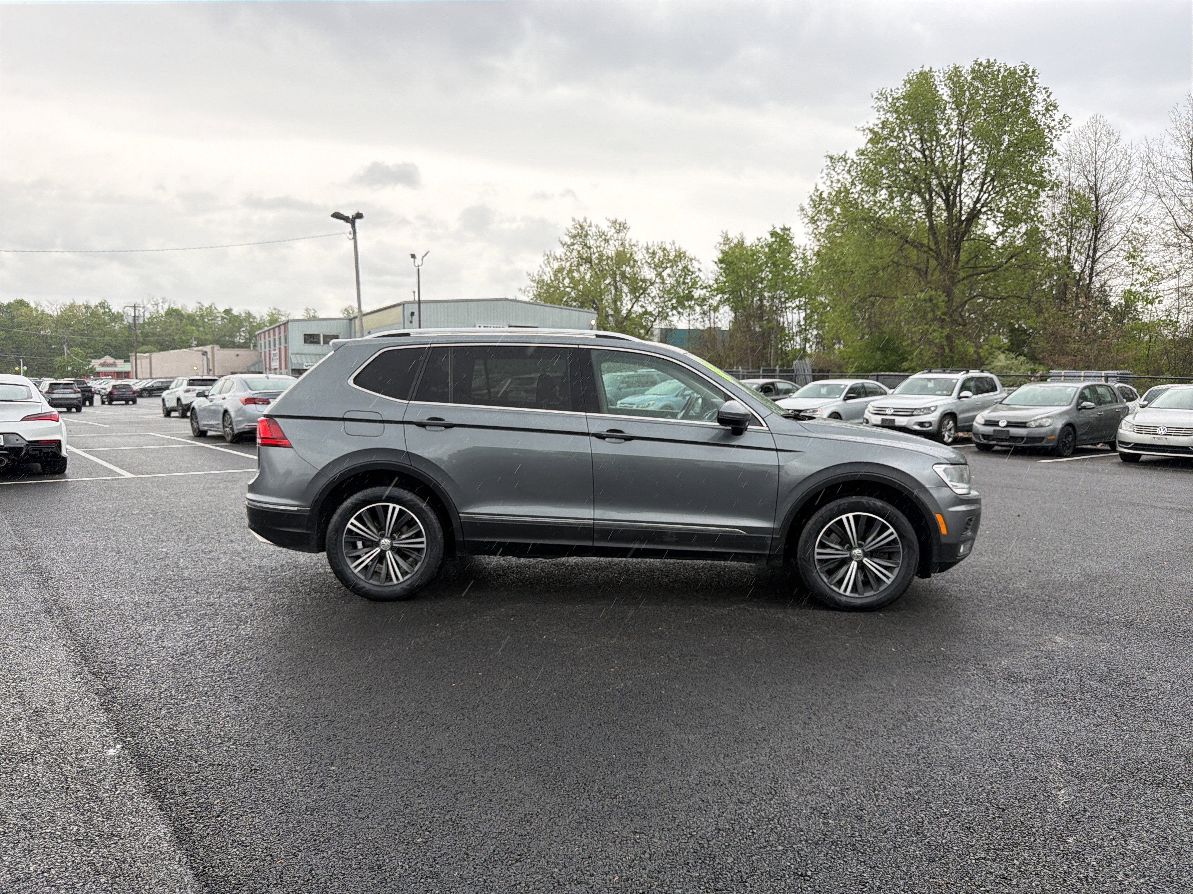 2018 Volkswagen Tiguan 2.0T SEL 4Motion