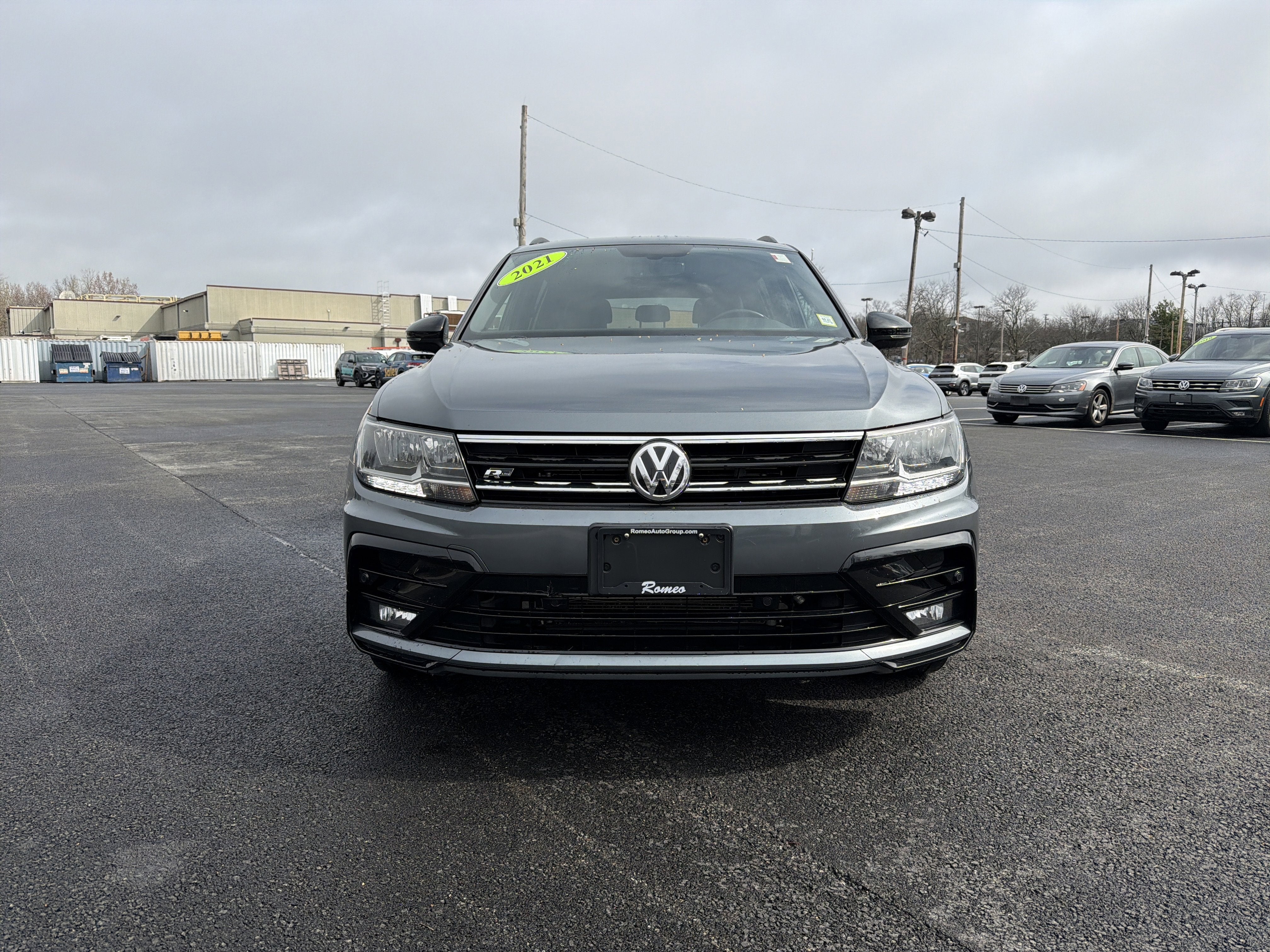 2021 Volkswagen Tiguan 2.0T SE R-Line Black