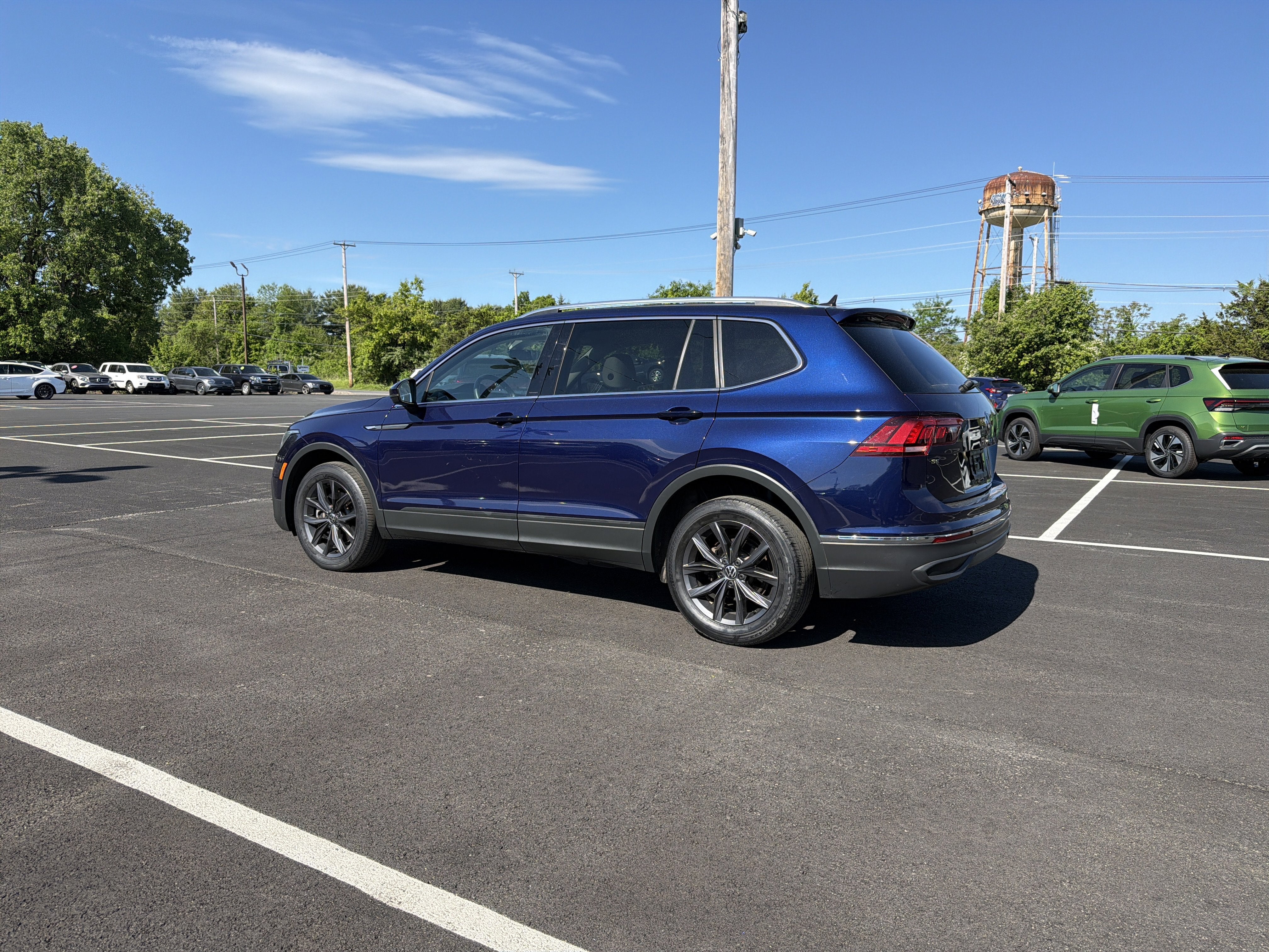2022 Volkswagen Tiguan 2.0T SE