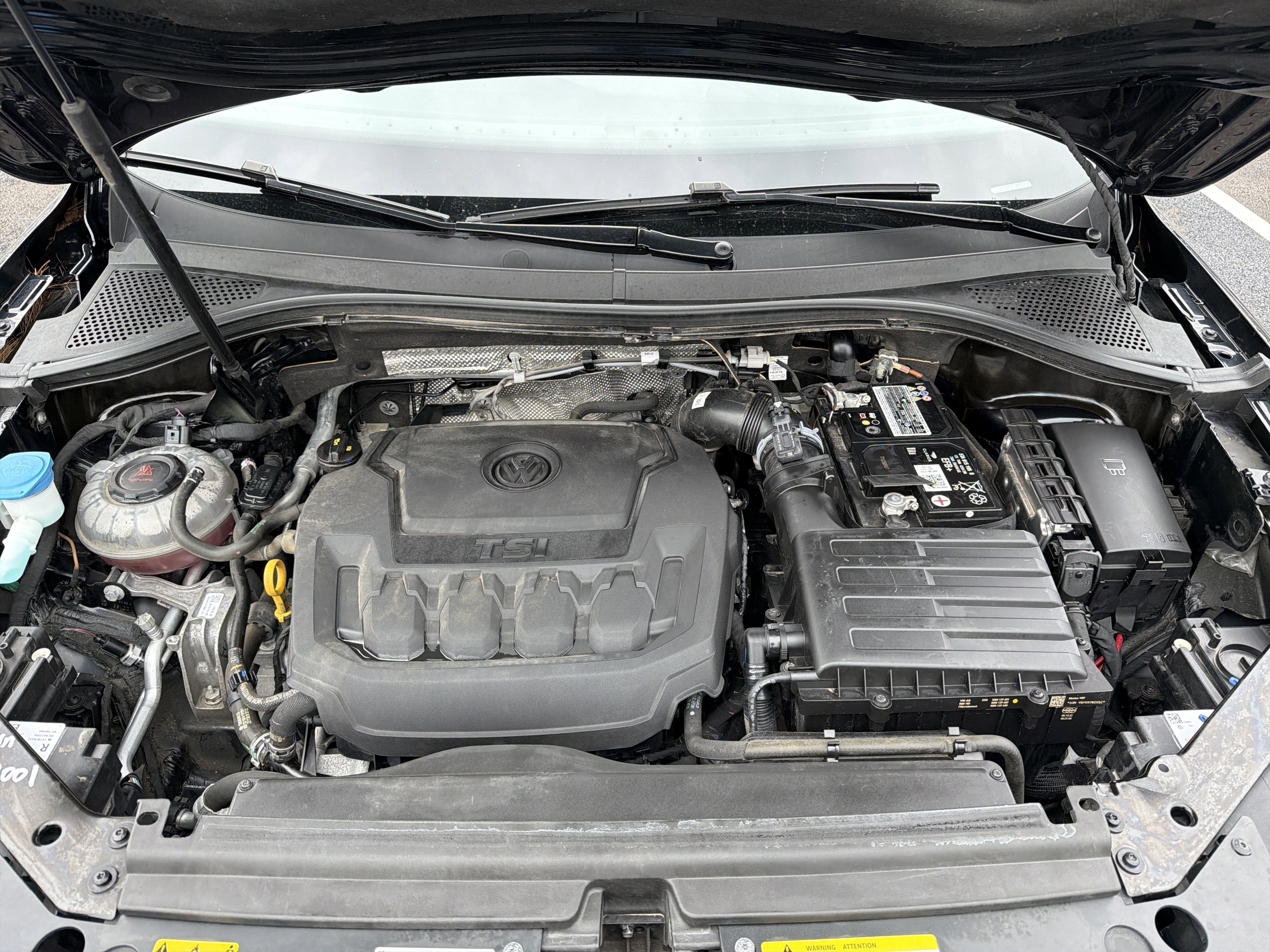 2023 Volkswagen Tiguan 2.0T SE