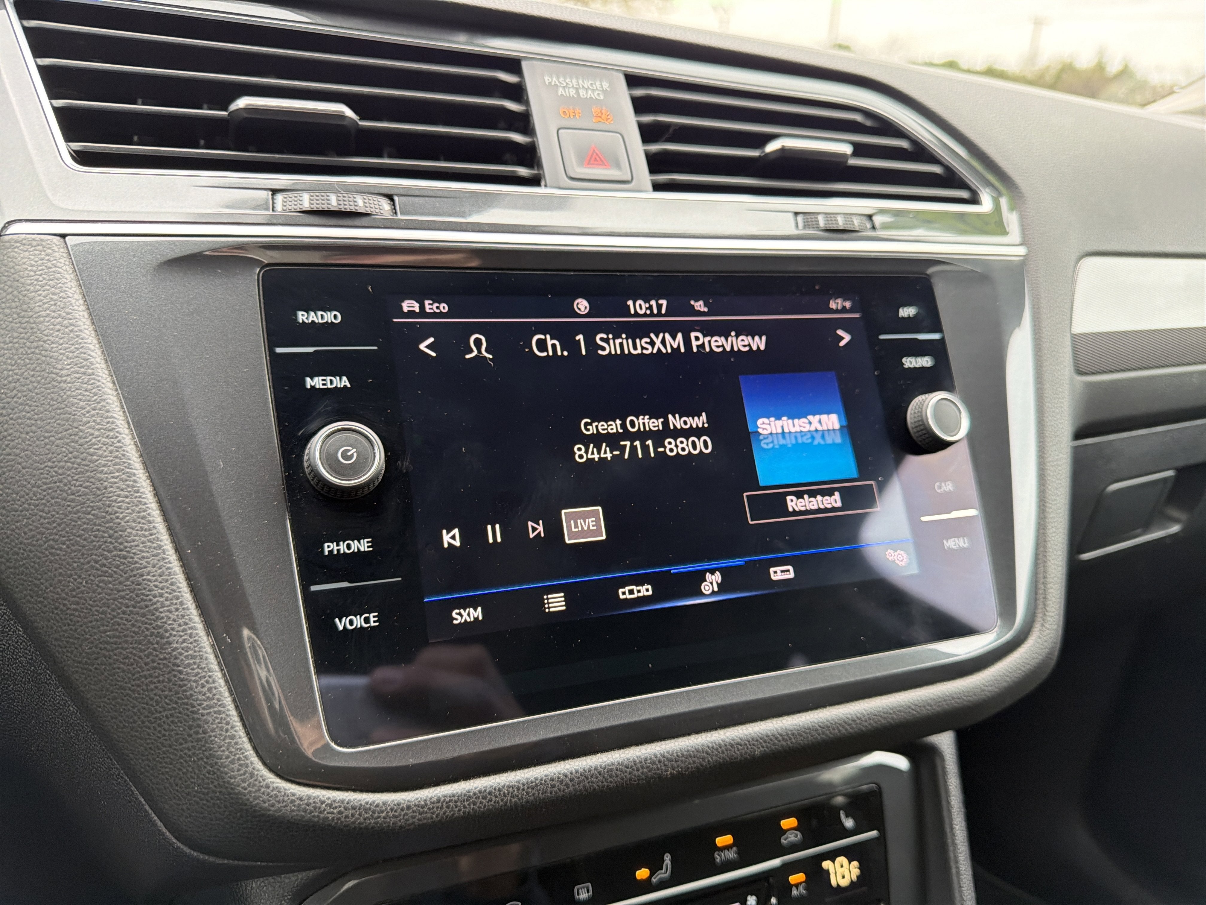 2023 Volkswagen Tiguan 2.0T SE