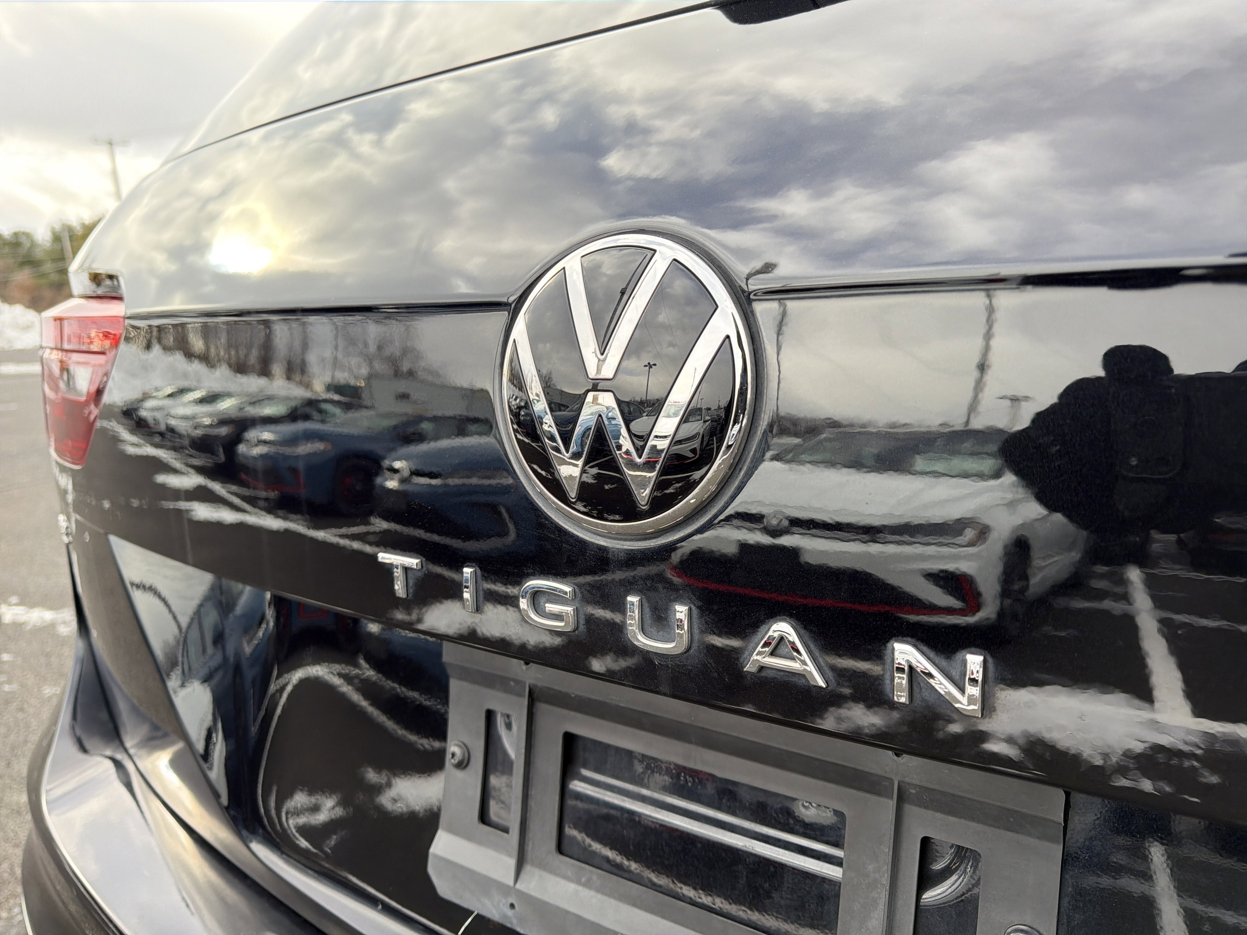 2022 Volkswagen Tiguan 2.0T SE