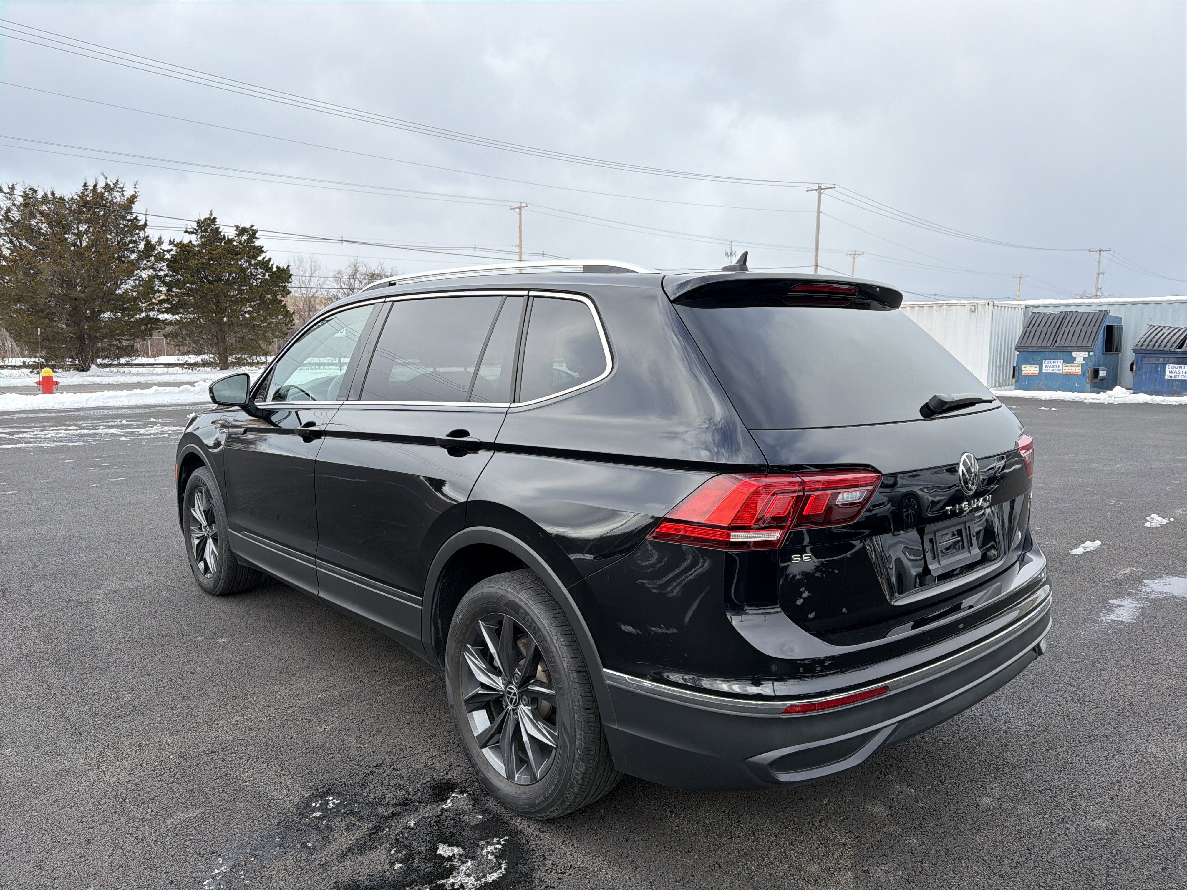 2022 Volkswagen Tiguan 2.0T SE