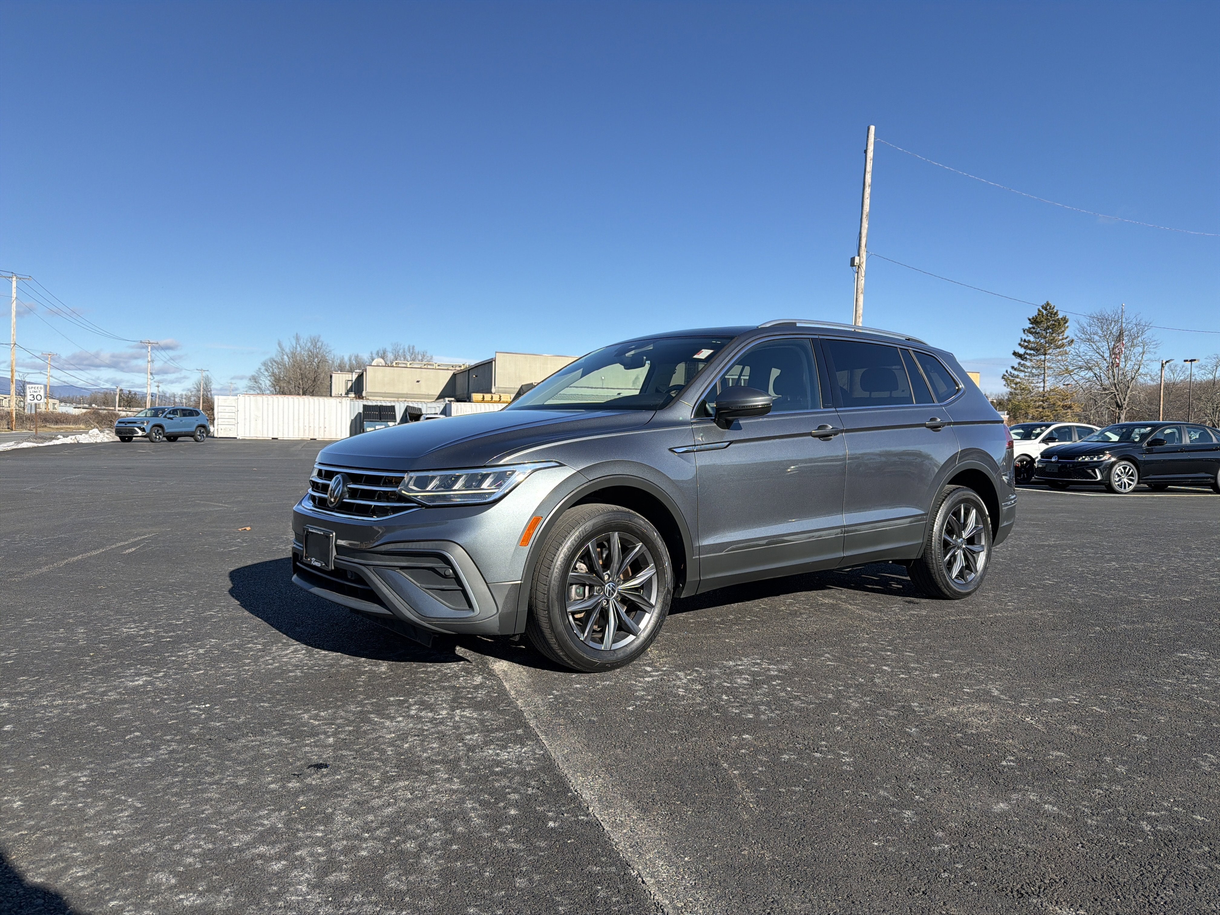 2022 Volkswagen Tiguan 2.0T SE