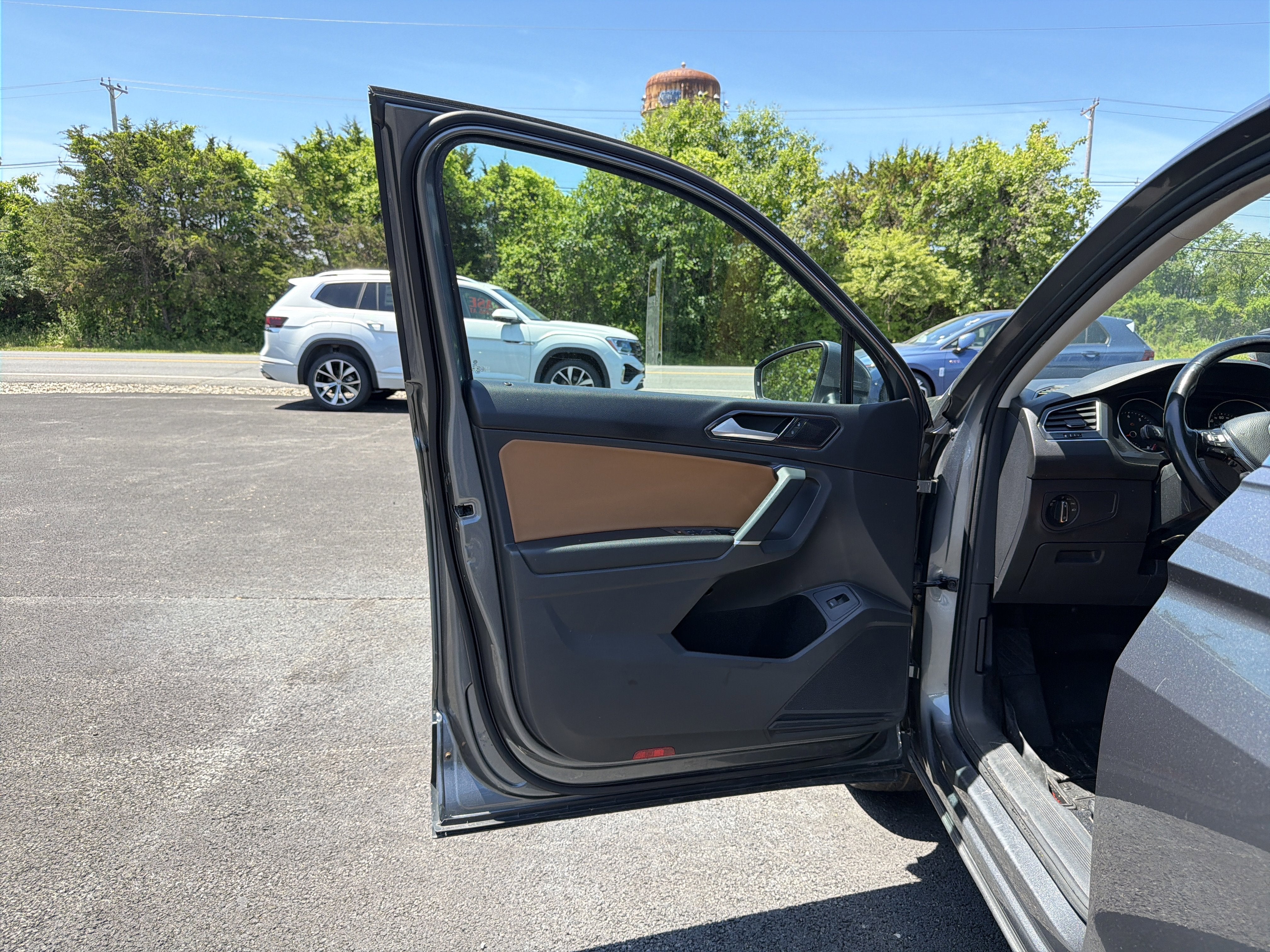 2018 Volkswagen Tiguan 2.0T SEL 4Motion