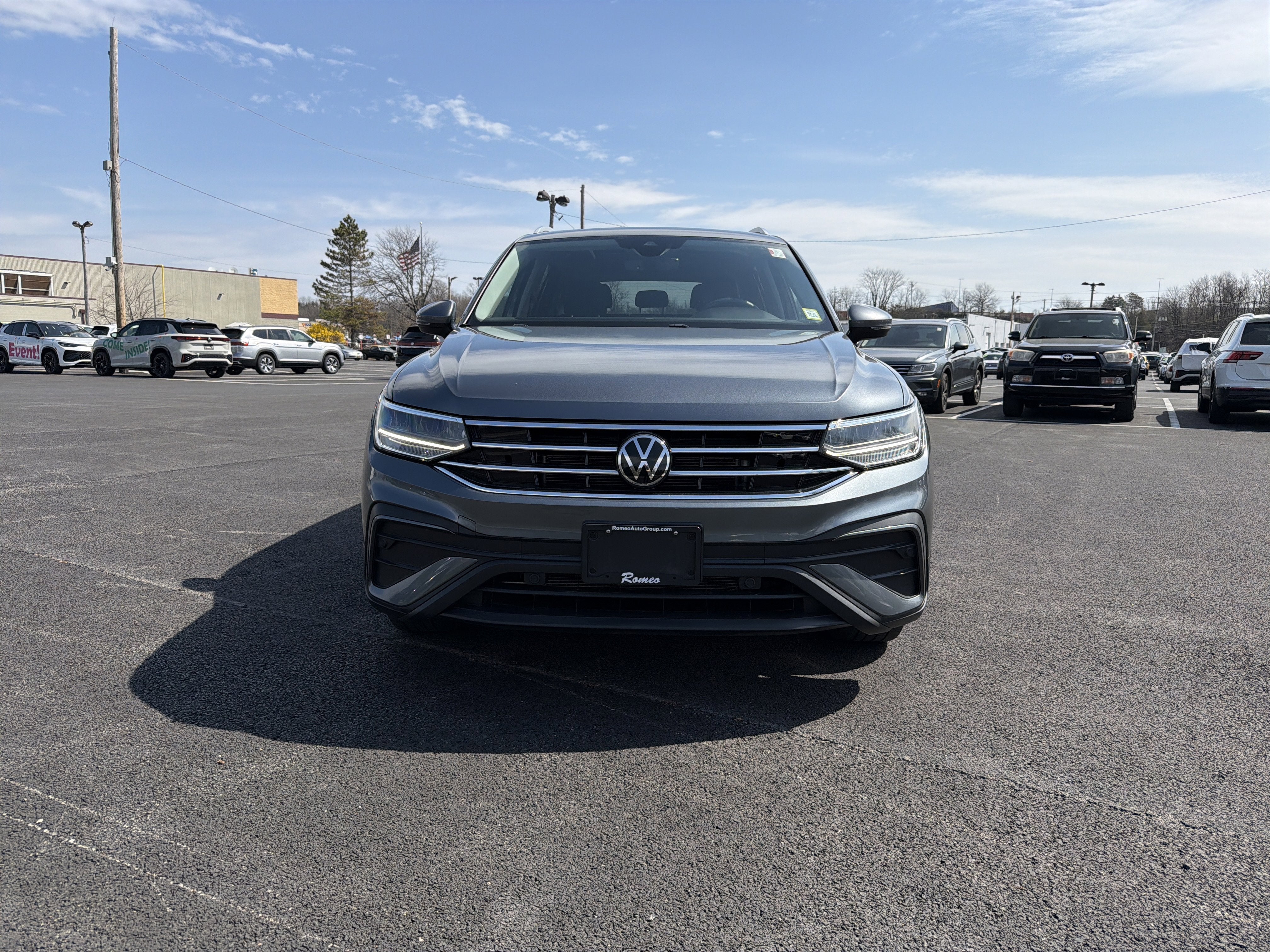 2022 Volkswagen Tiguan 2.0T SE