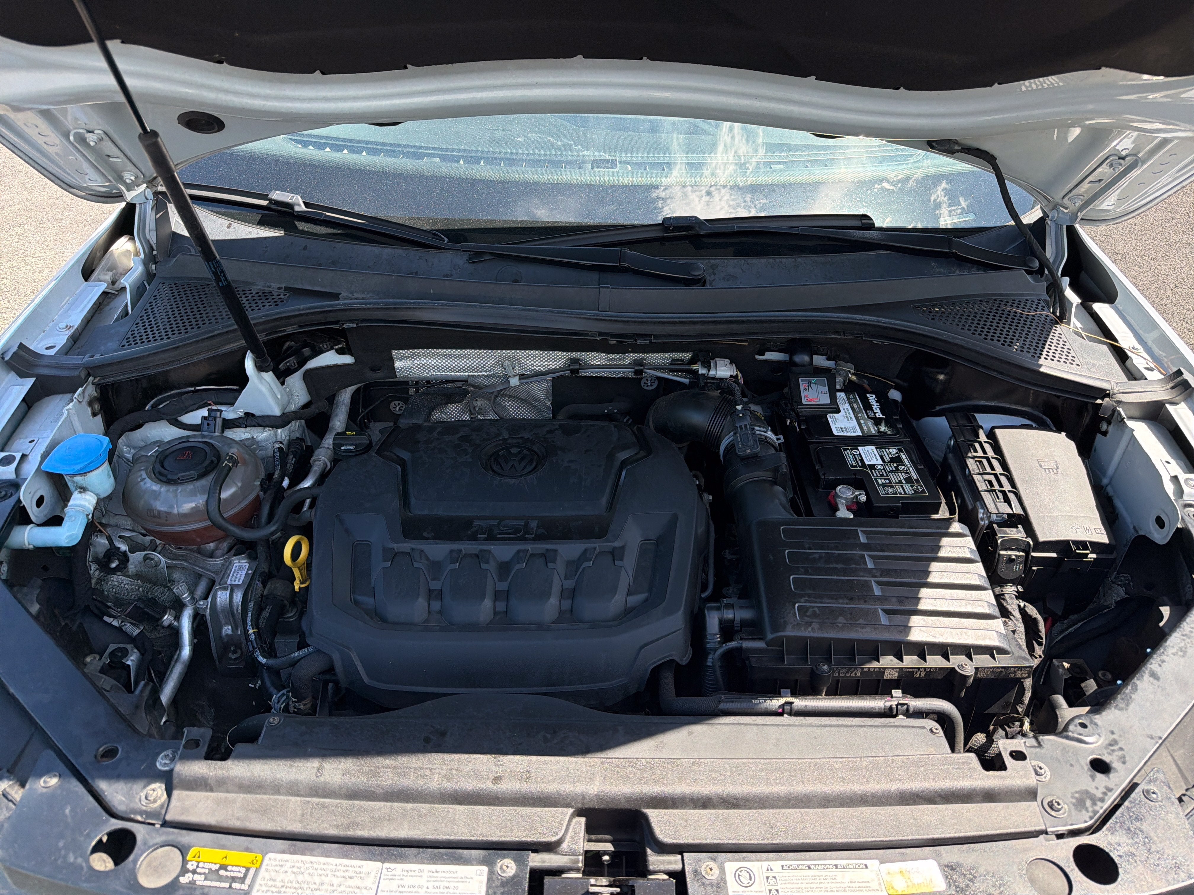2018 Volkswagen Tiguan 2.0T SEL 4Motion