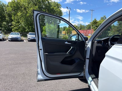 2018 Volkswagen Tiguan 2.0T SEL 4Motion