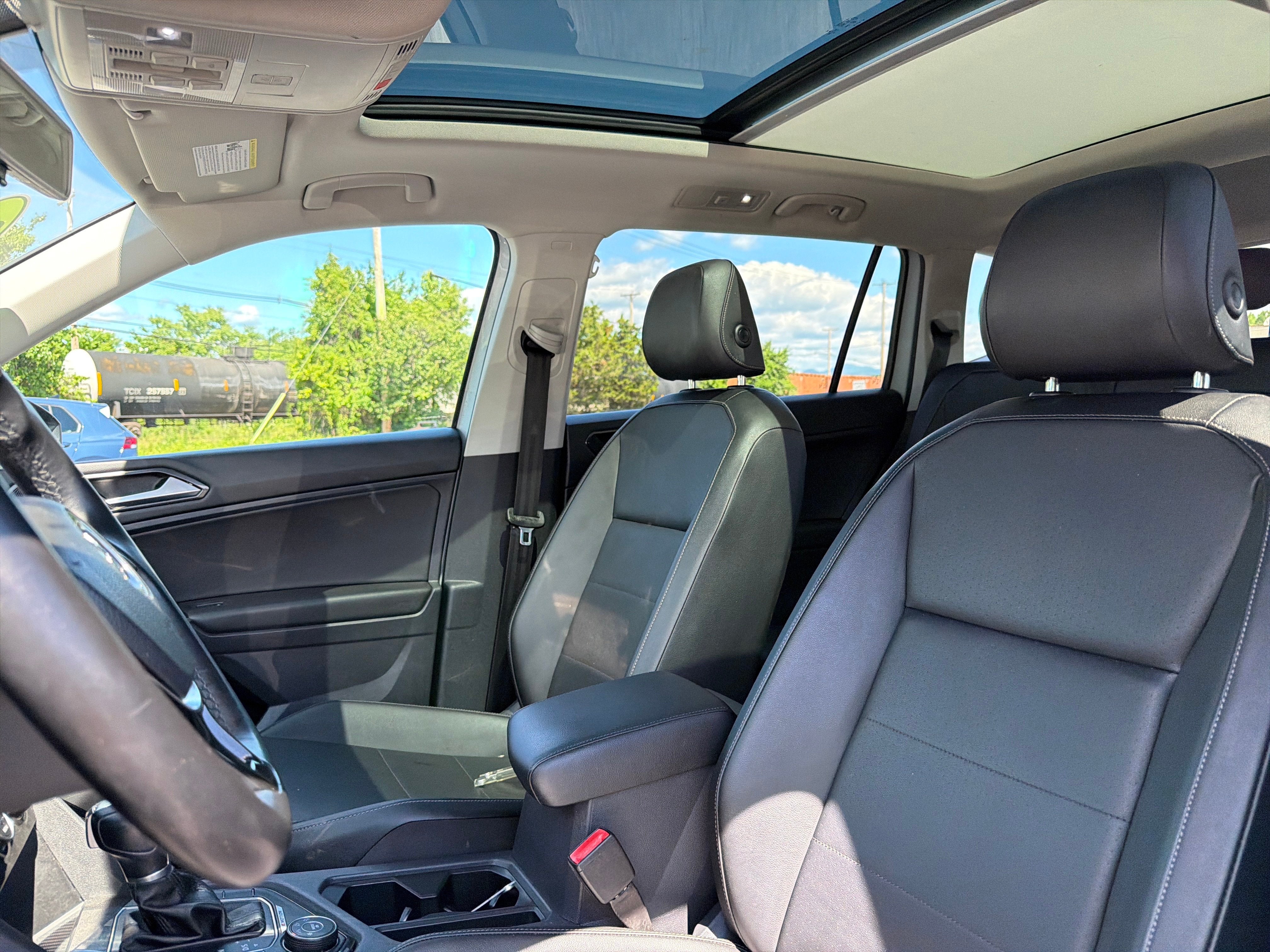 2018 Volkswagen Tiguan 2.0T SEL 4Motion