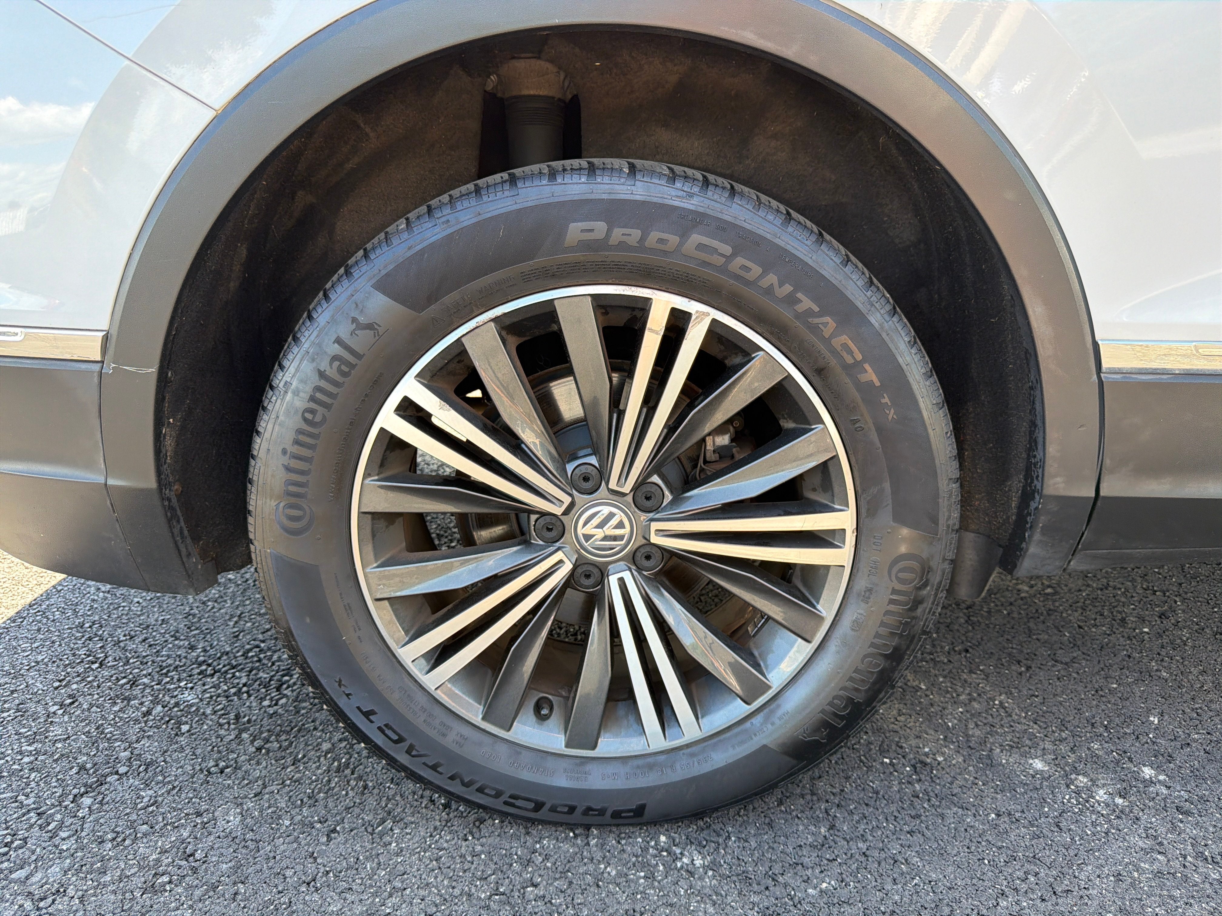 2018 Volkswagen Tiguan 2.0T SEL 4Motion