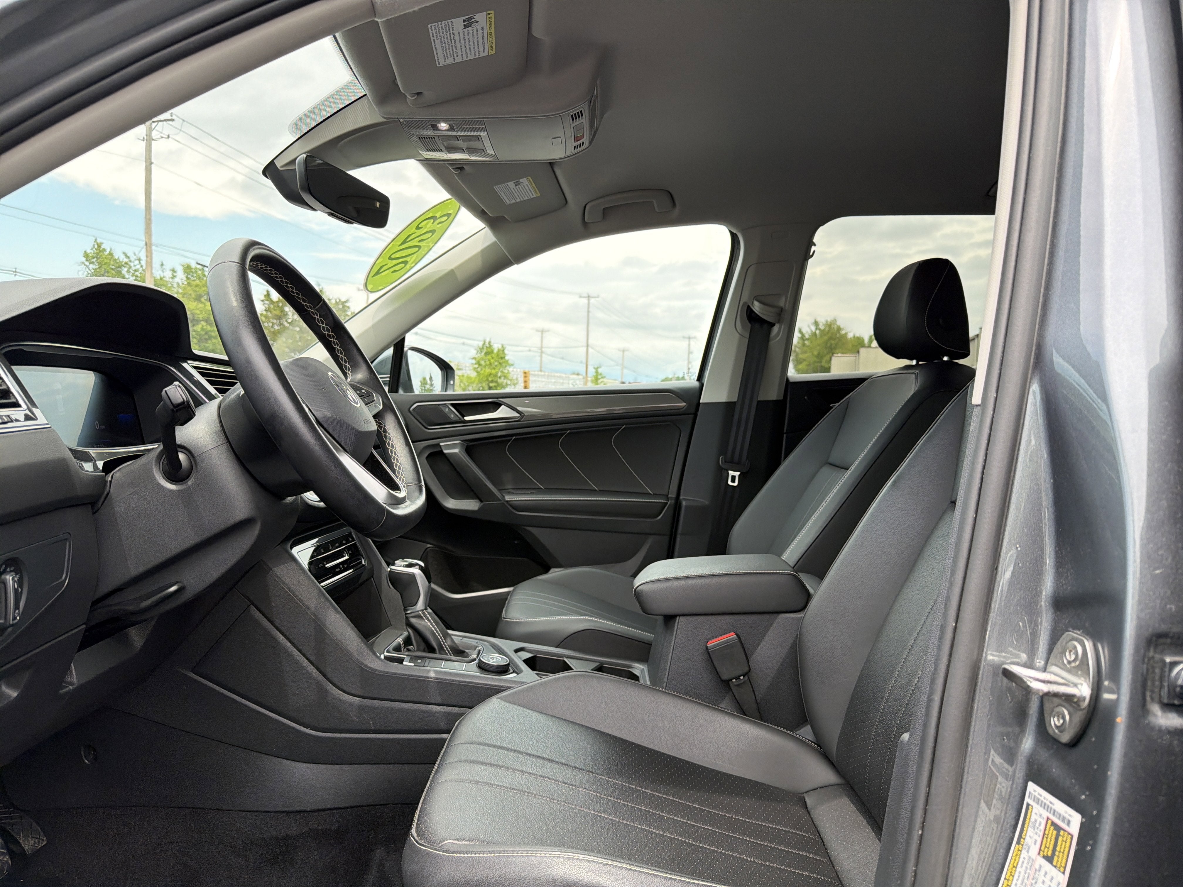 2023 Volkswagen Tiguan 2.0T SE
