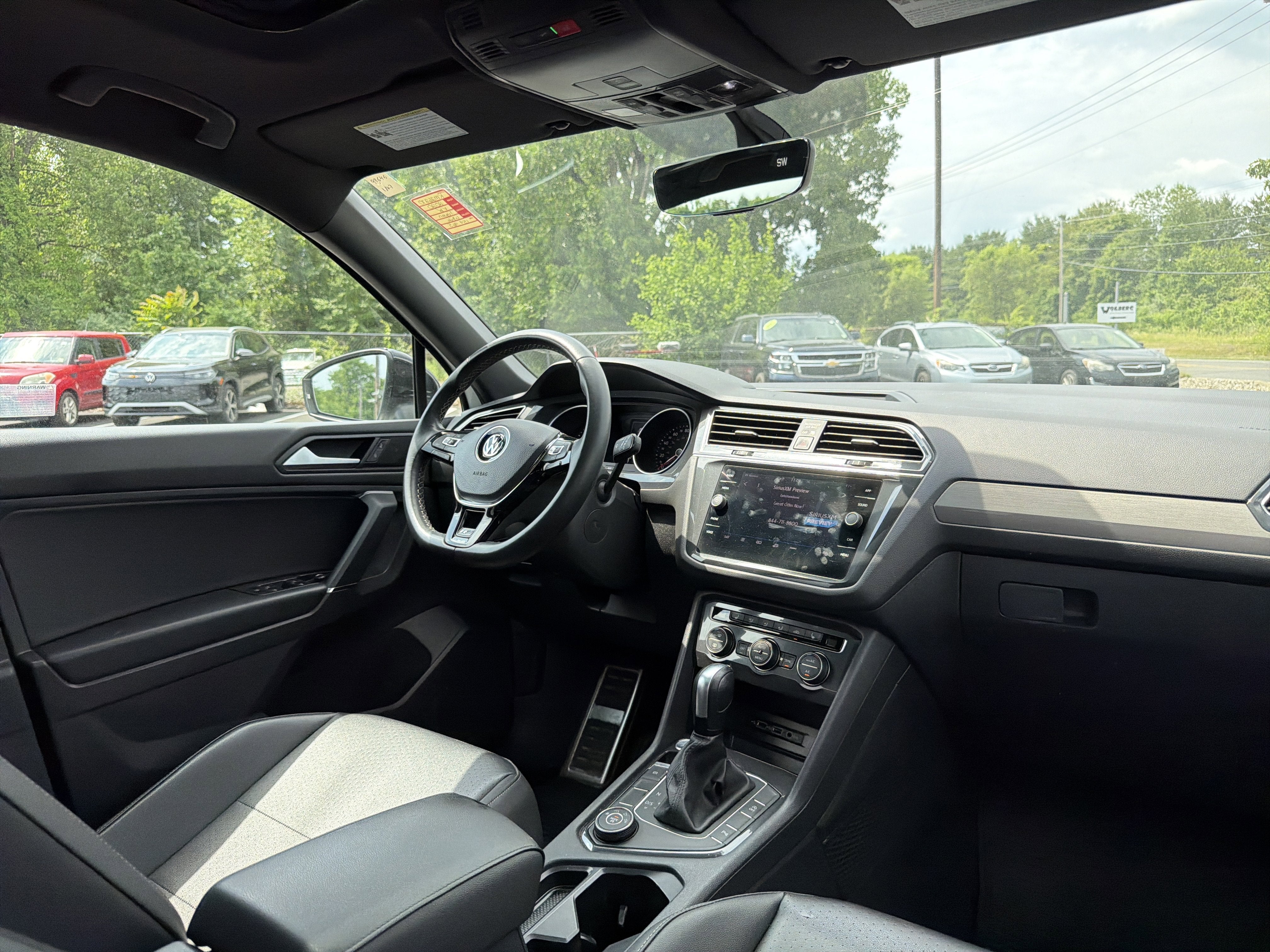 2020 Volkswagen Tiguan 2.0T SE R-Line Black 4Motion