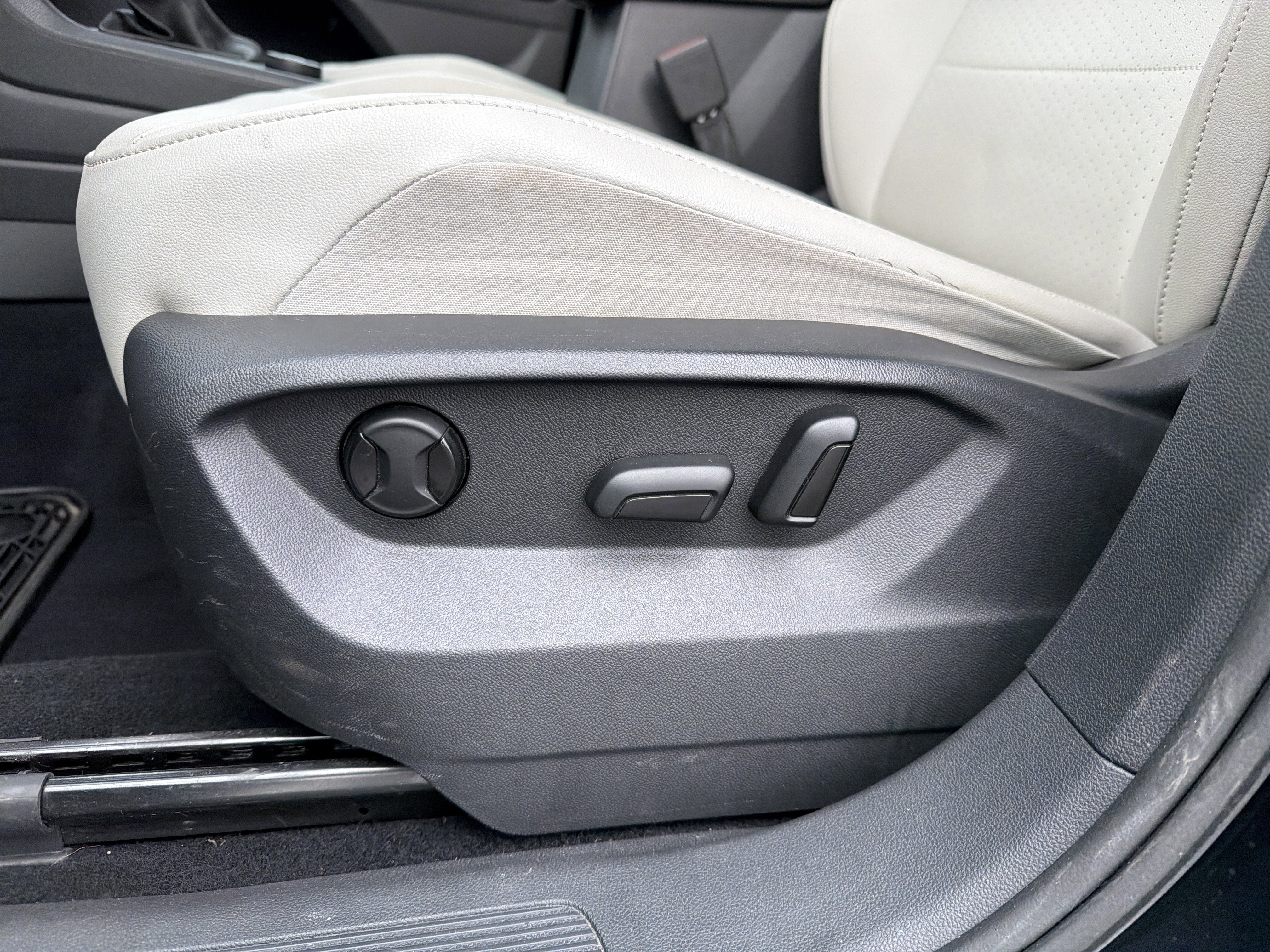 2018 Volkswagen Tiguan 2.0T SE 4Motion