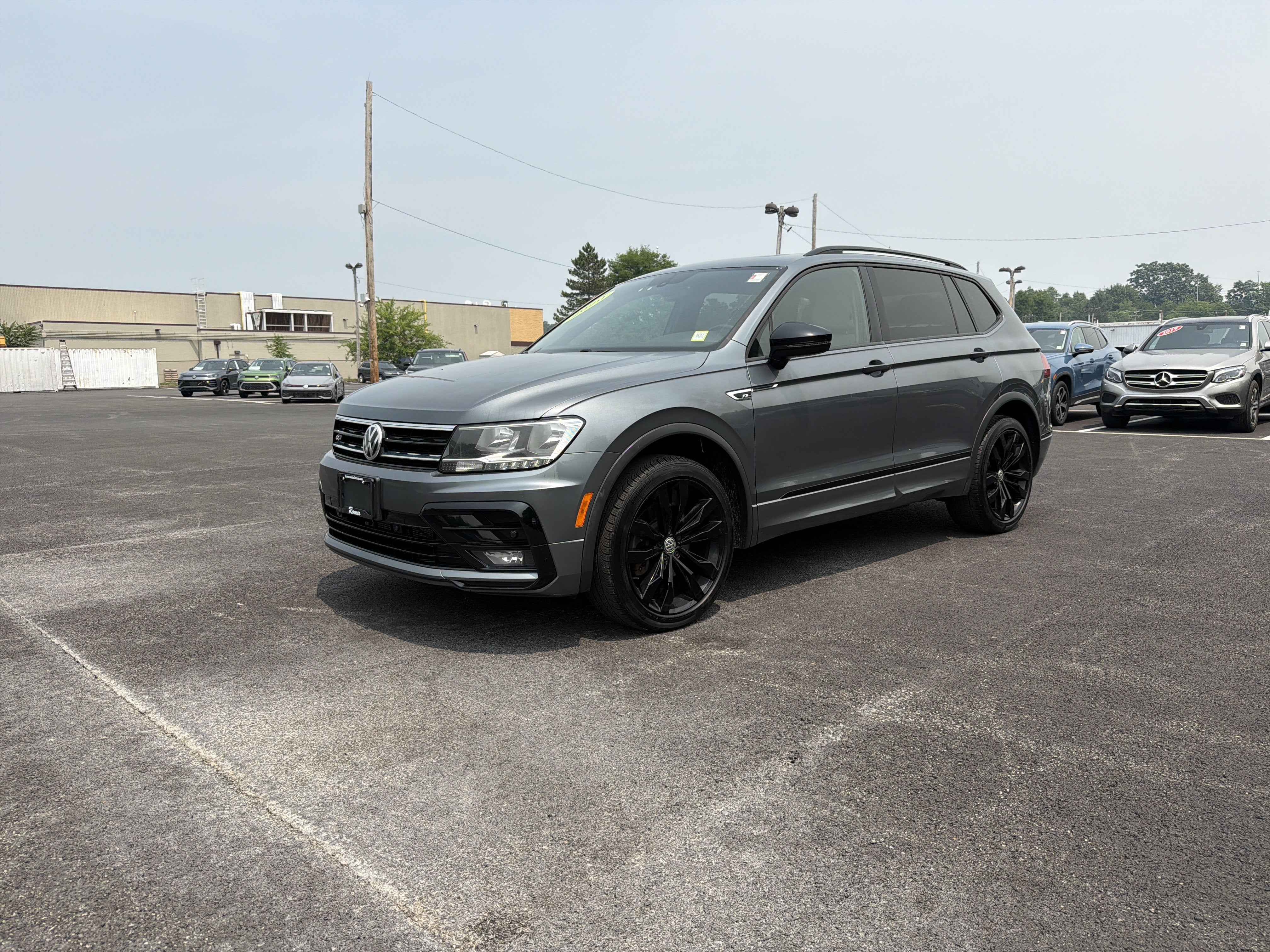 2020 Volkswagen Tiguan 2.0T SE R-Line Black 4Motion
