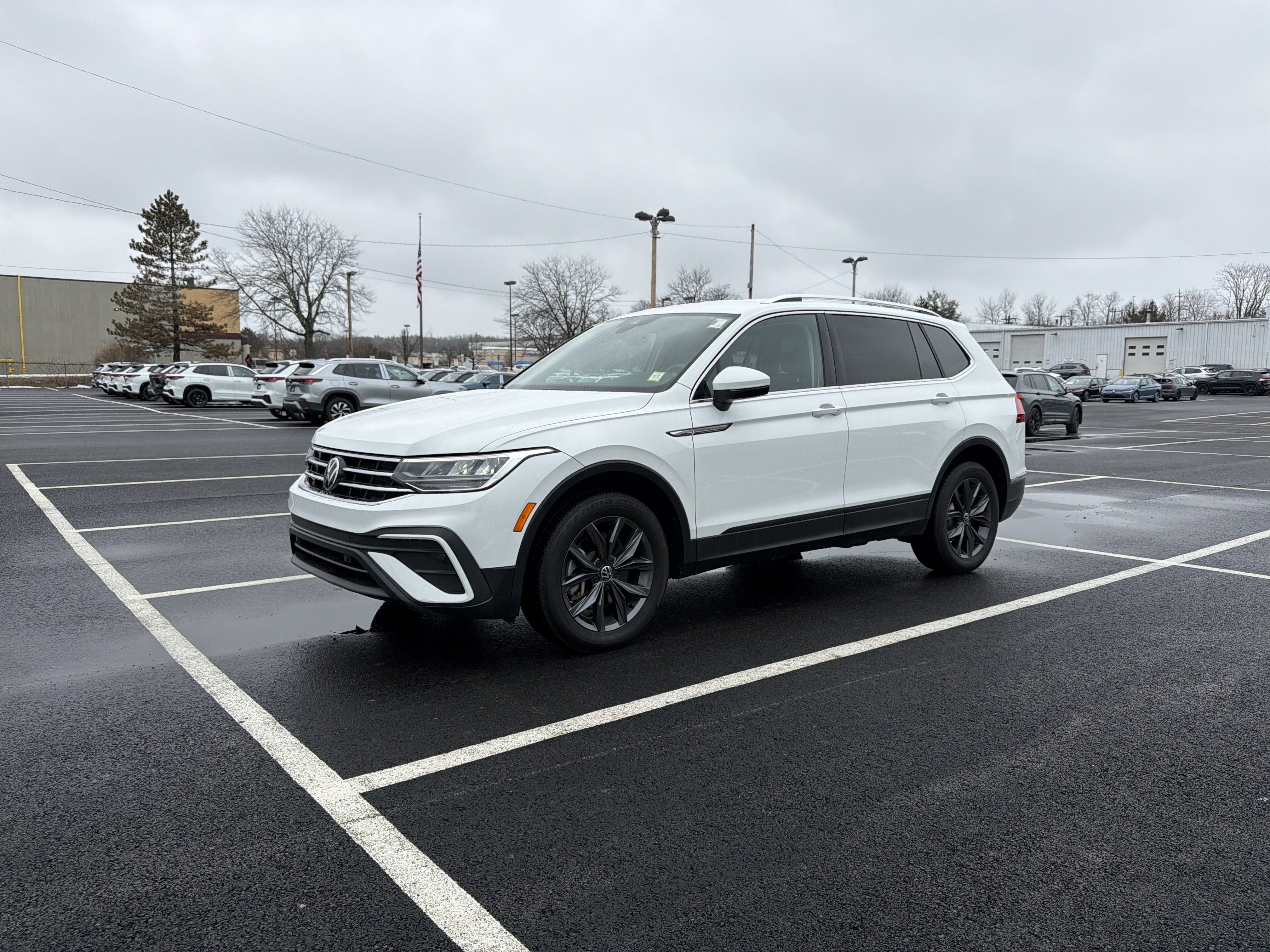 2022 Volkswagen Tiguan 2.0T SE