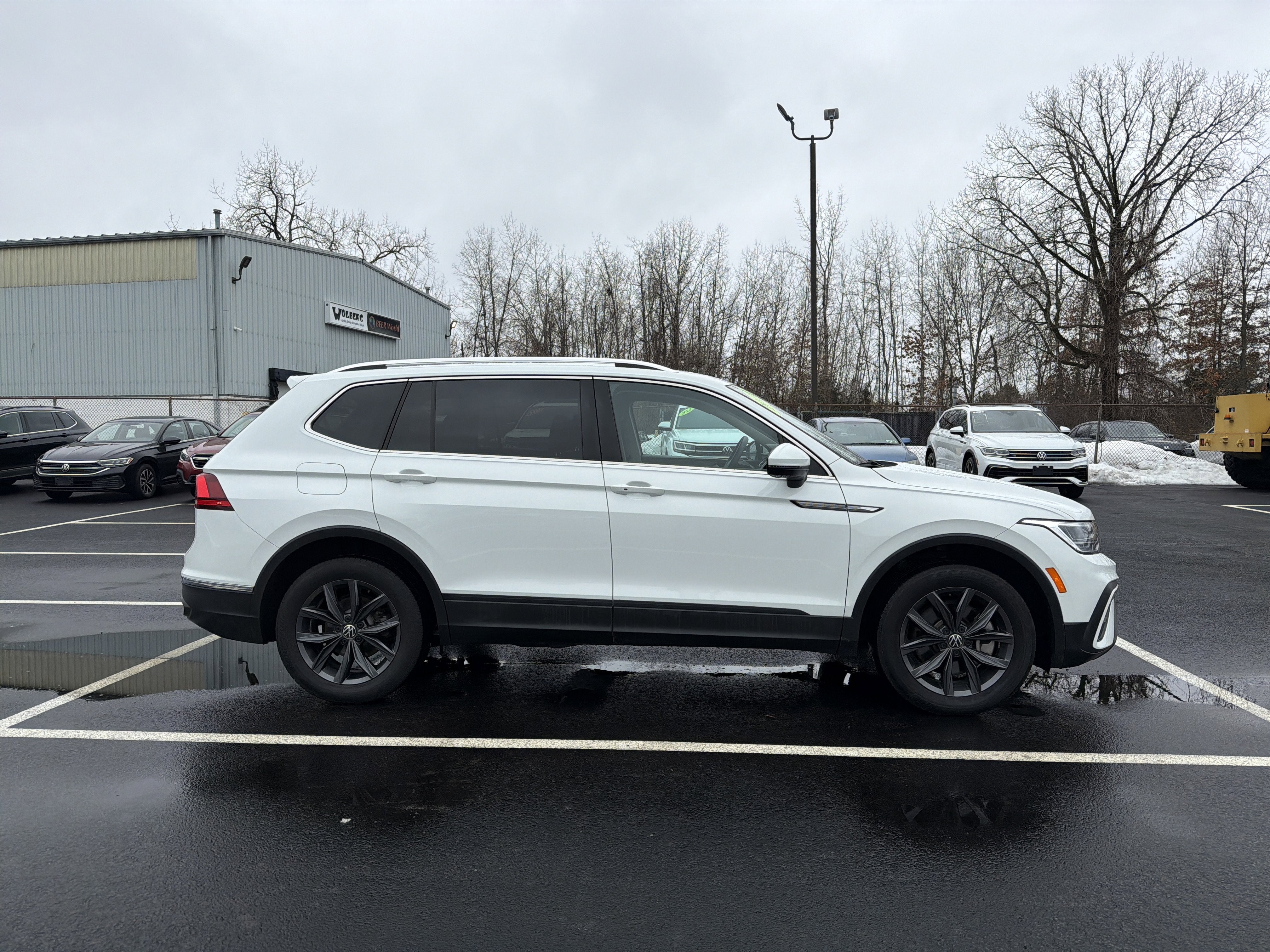 2022 Volkswagen Tiguan 2.0T SE