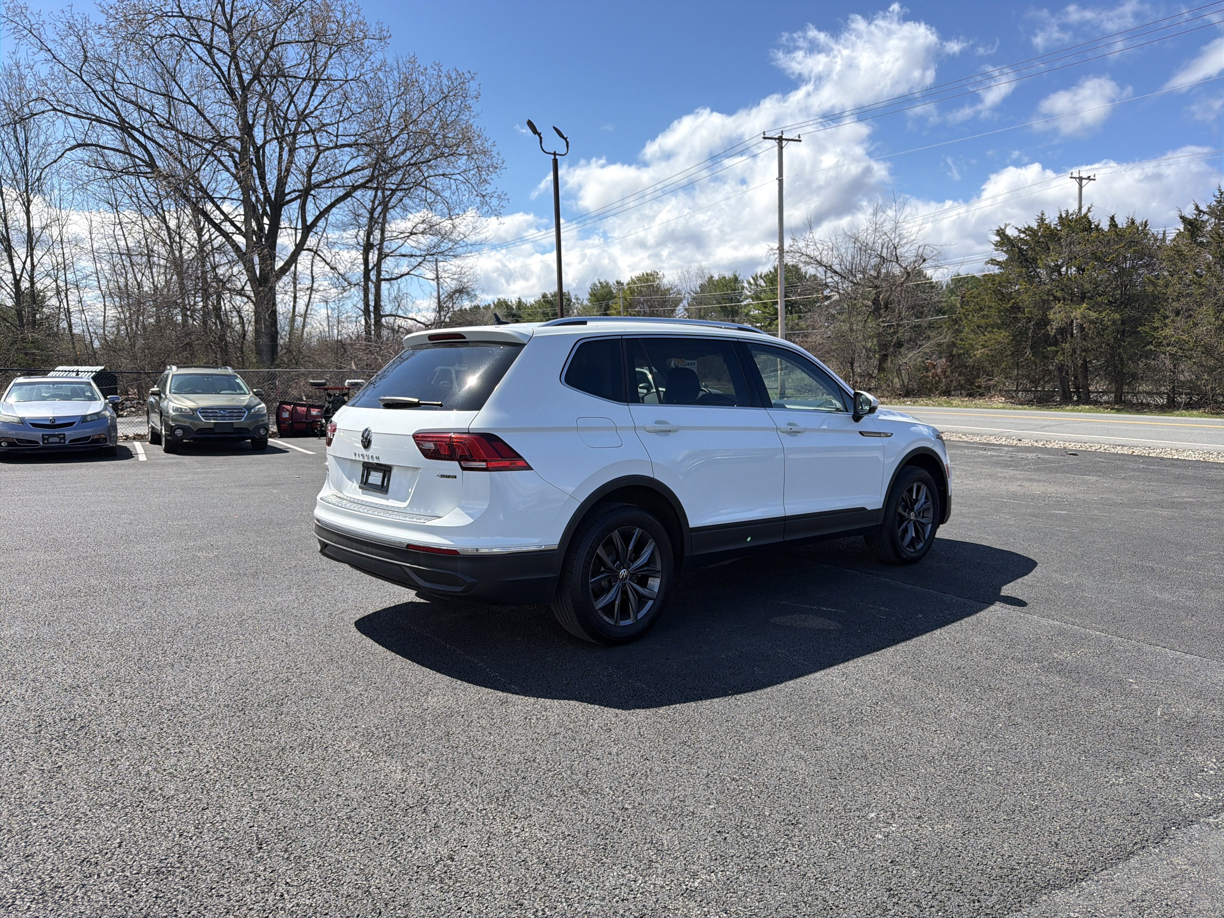 2022 Volkswagen Tiguan 2.0T SE