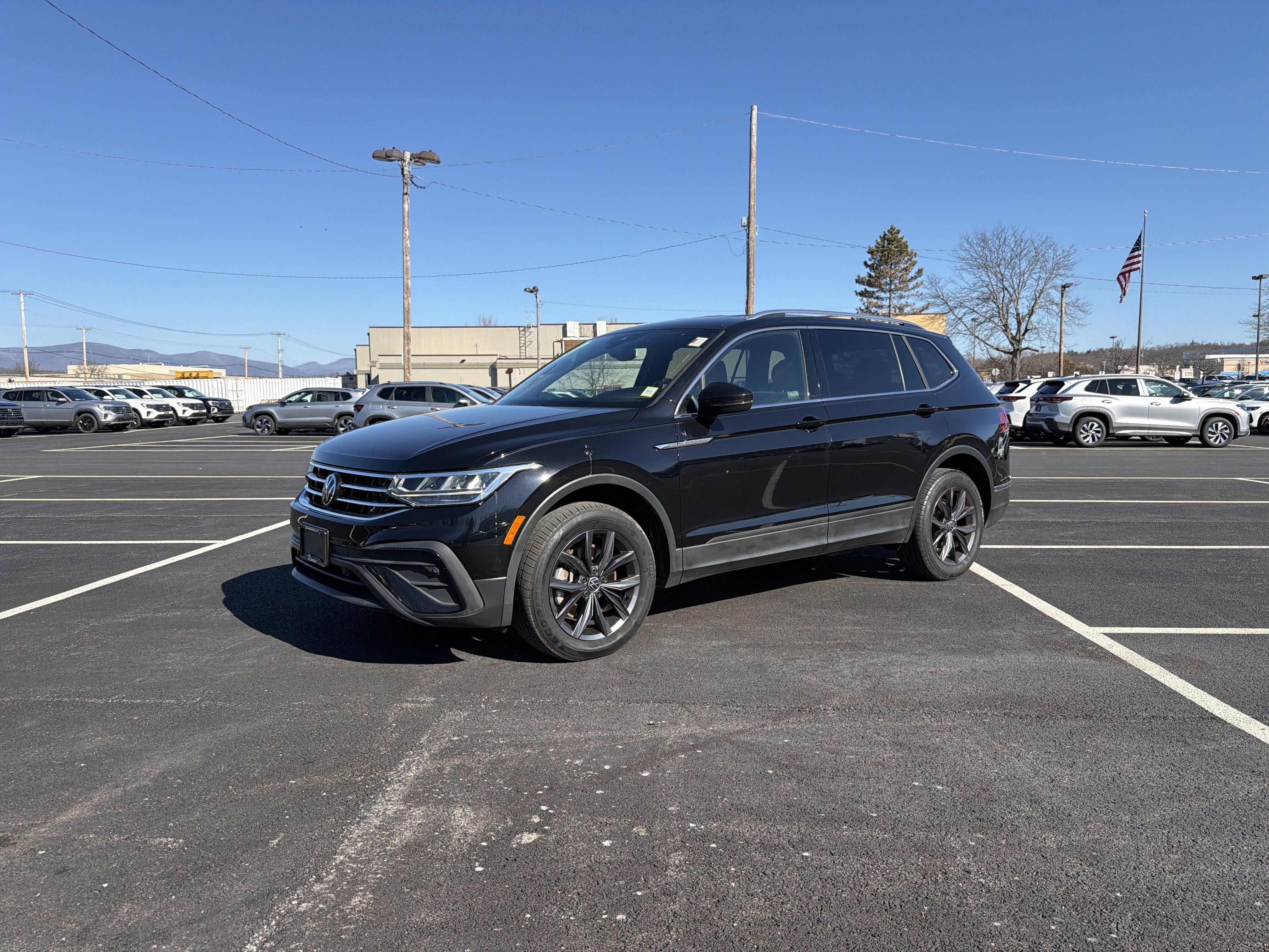 2022 Volkswagen Tiguan 2.0T SE