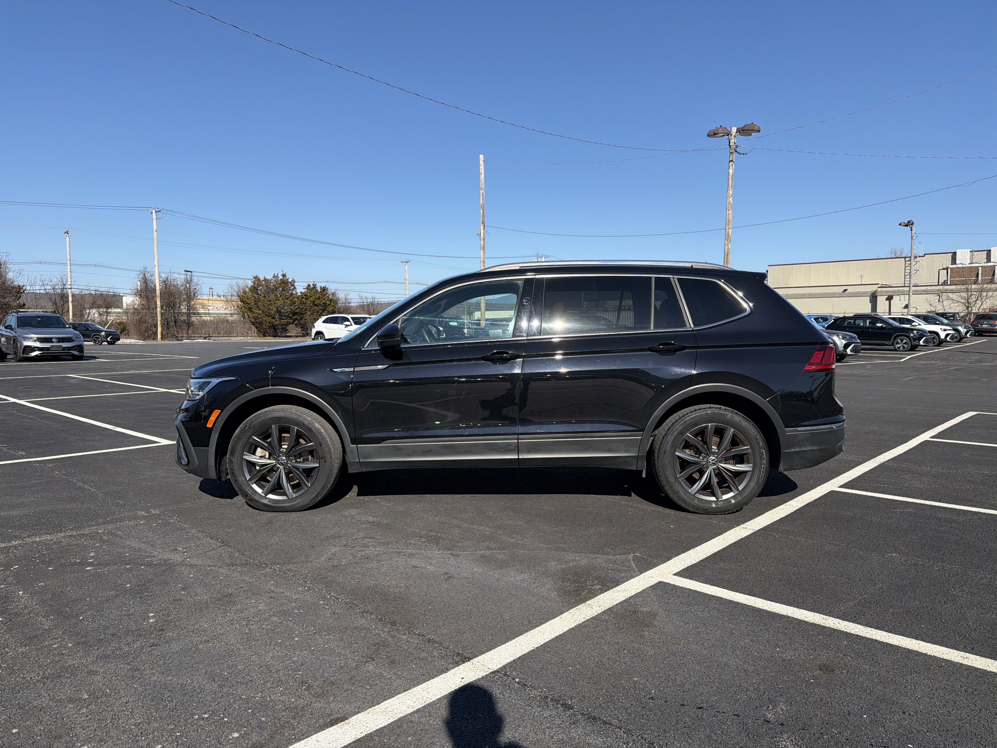 2022 Volkswagen Tiguan 2.0T SE