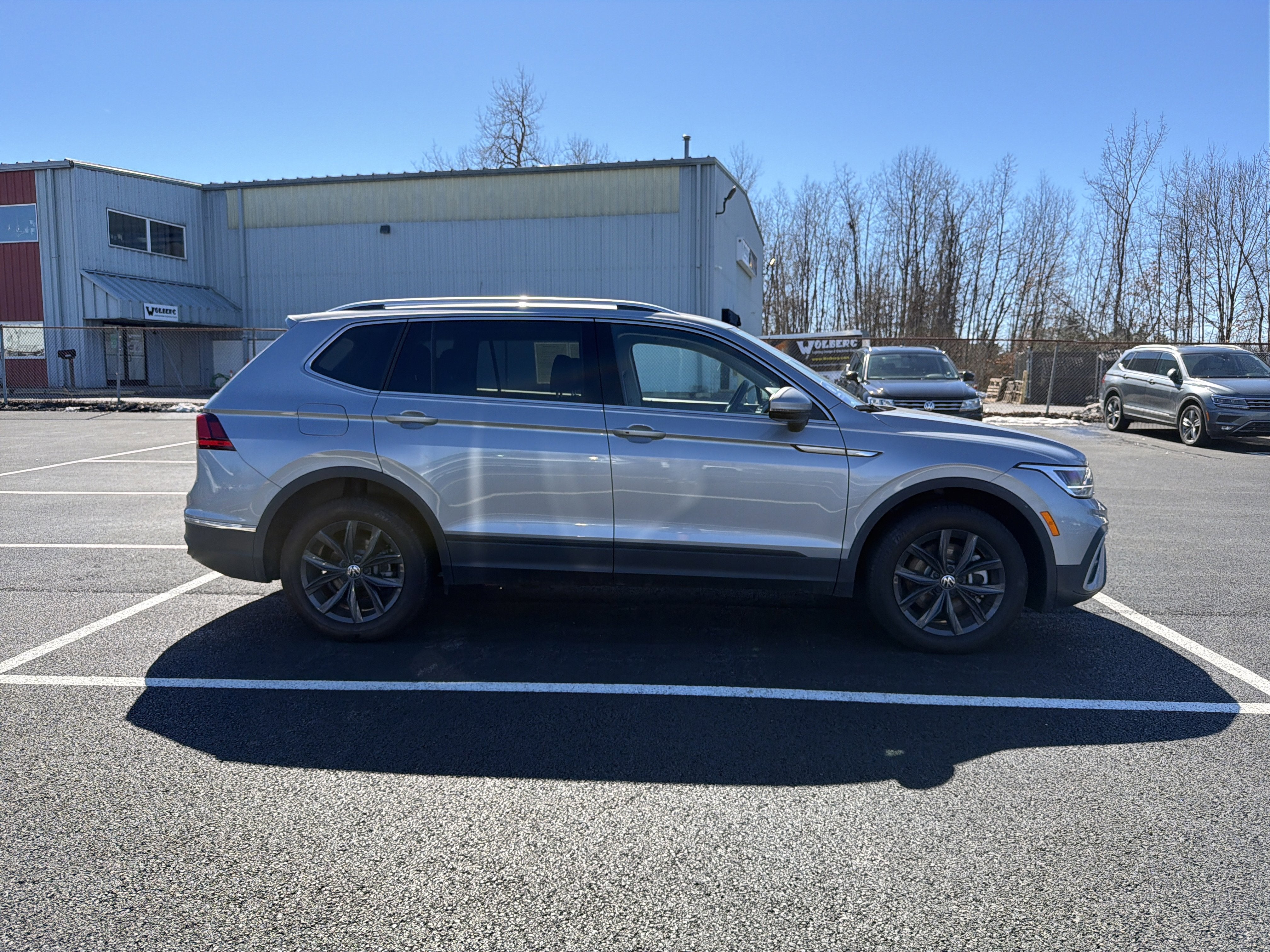 2024 Volkswagen Tiguan 2.0T SE