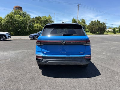 2025 Volkswagen Taos 1.5T SE Black