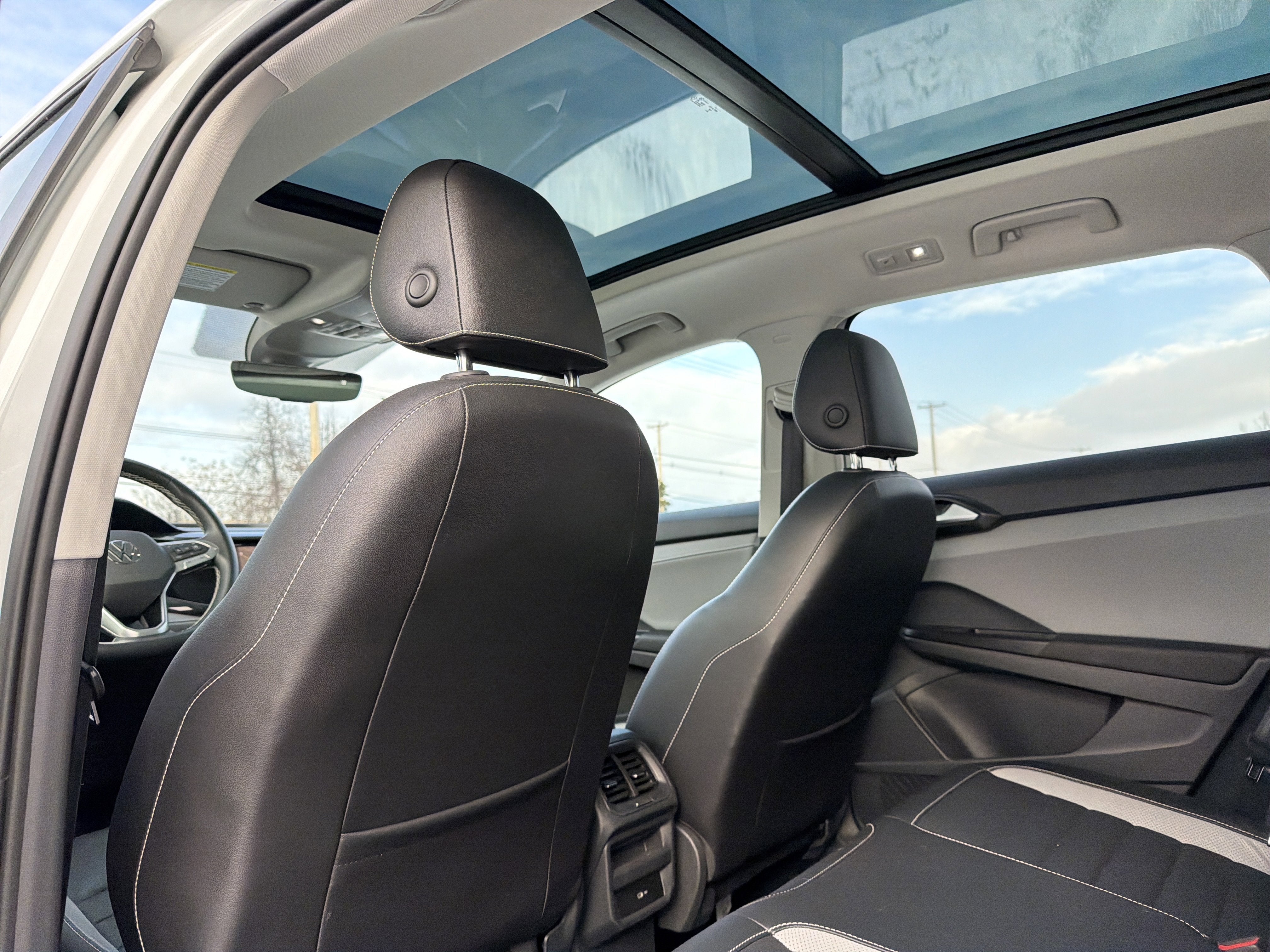 2023 Volkswagen Taos 1.5T SEL