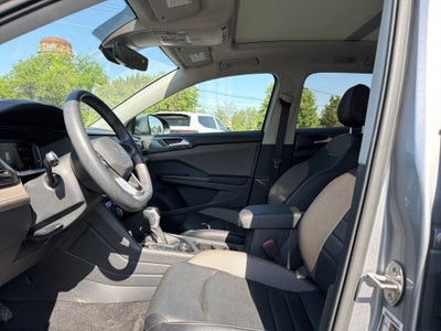 2023 Volkswagen Taos 1.5T SEL