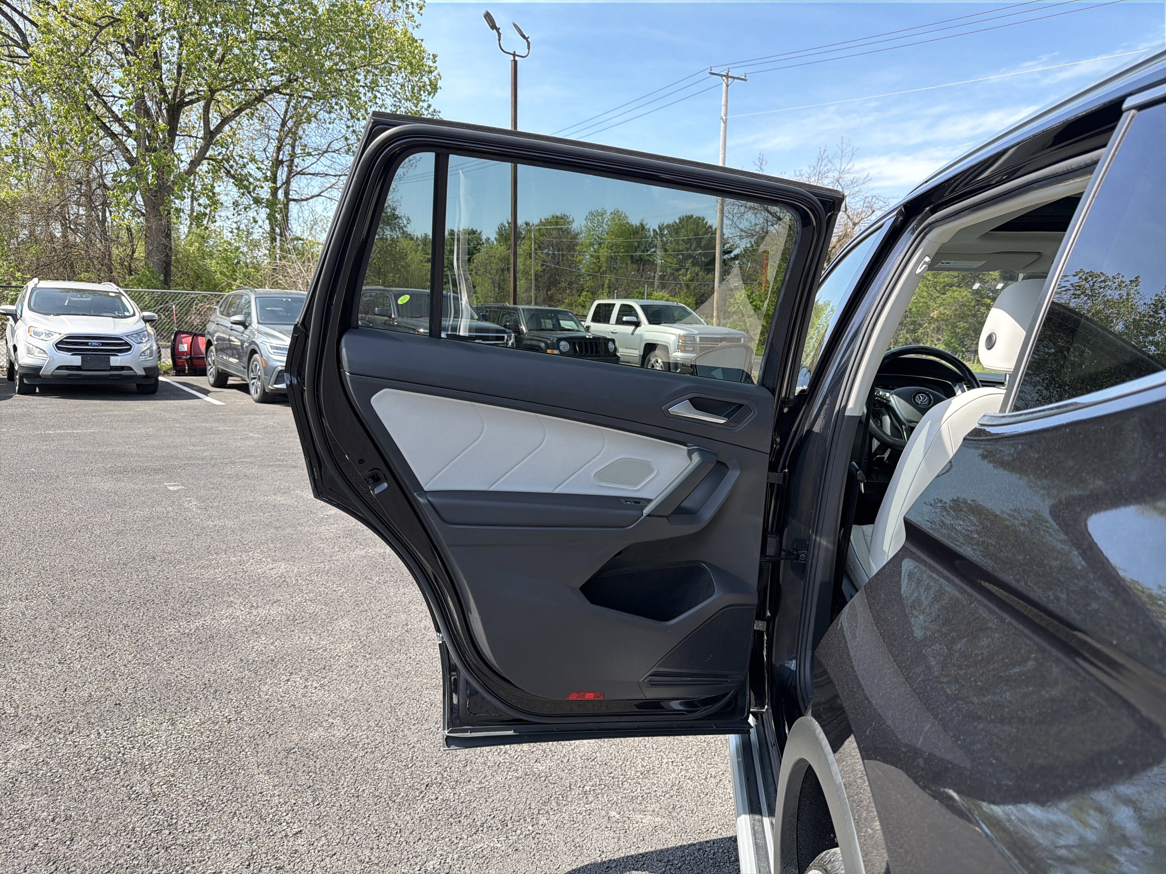 2019 Volkswagen Tiguan 2.0T SEL Premium 4Motion