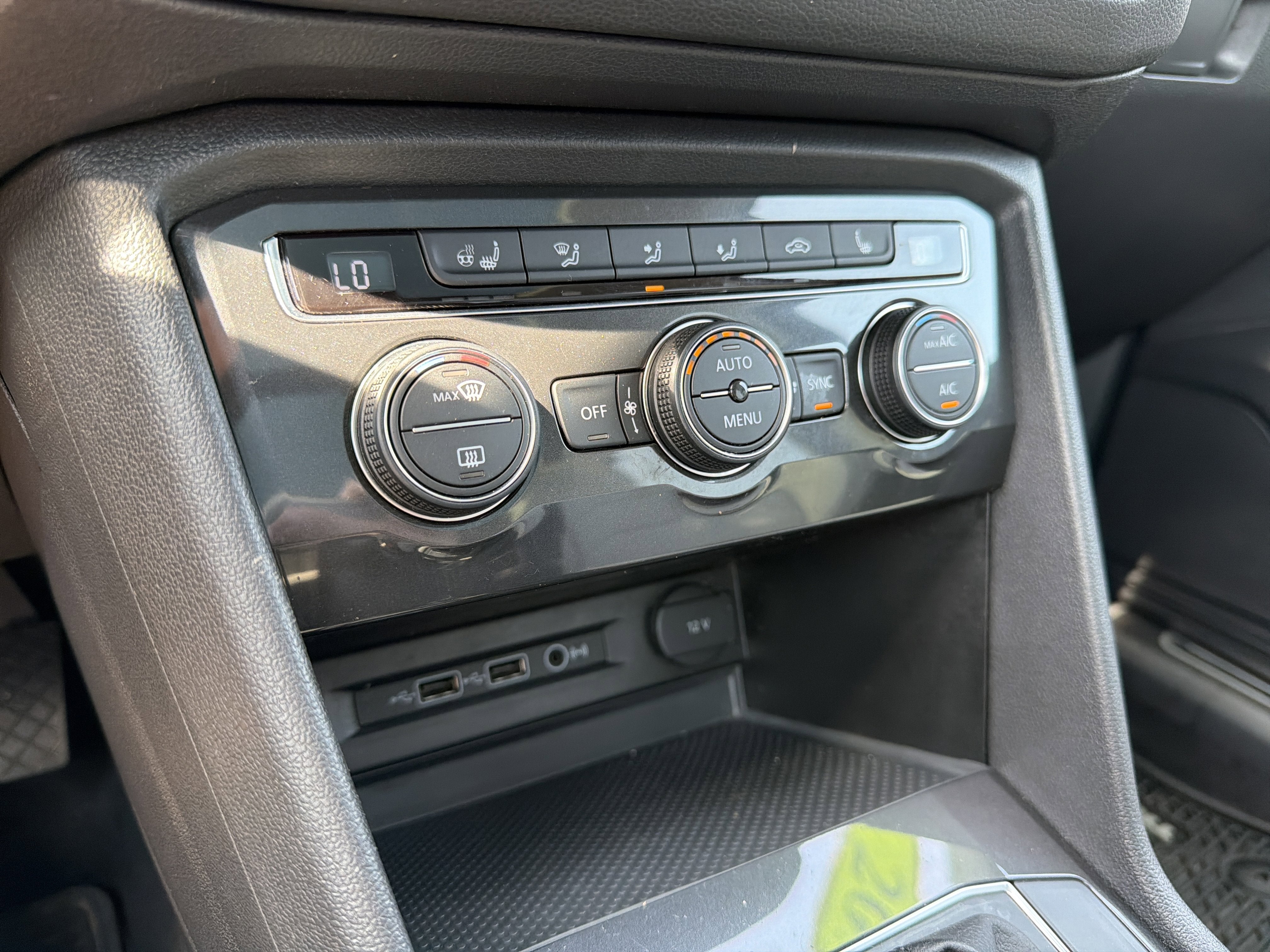 2019 Volkswagen Tiguan 2.0T SEL Premium 4Motion