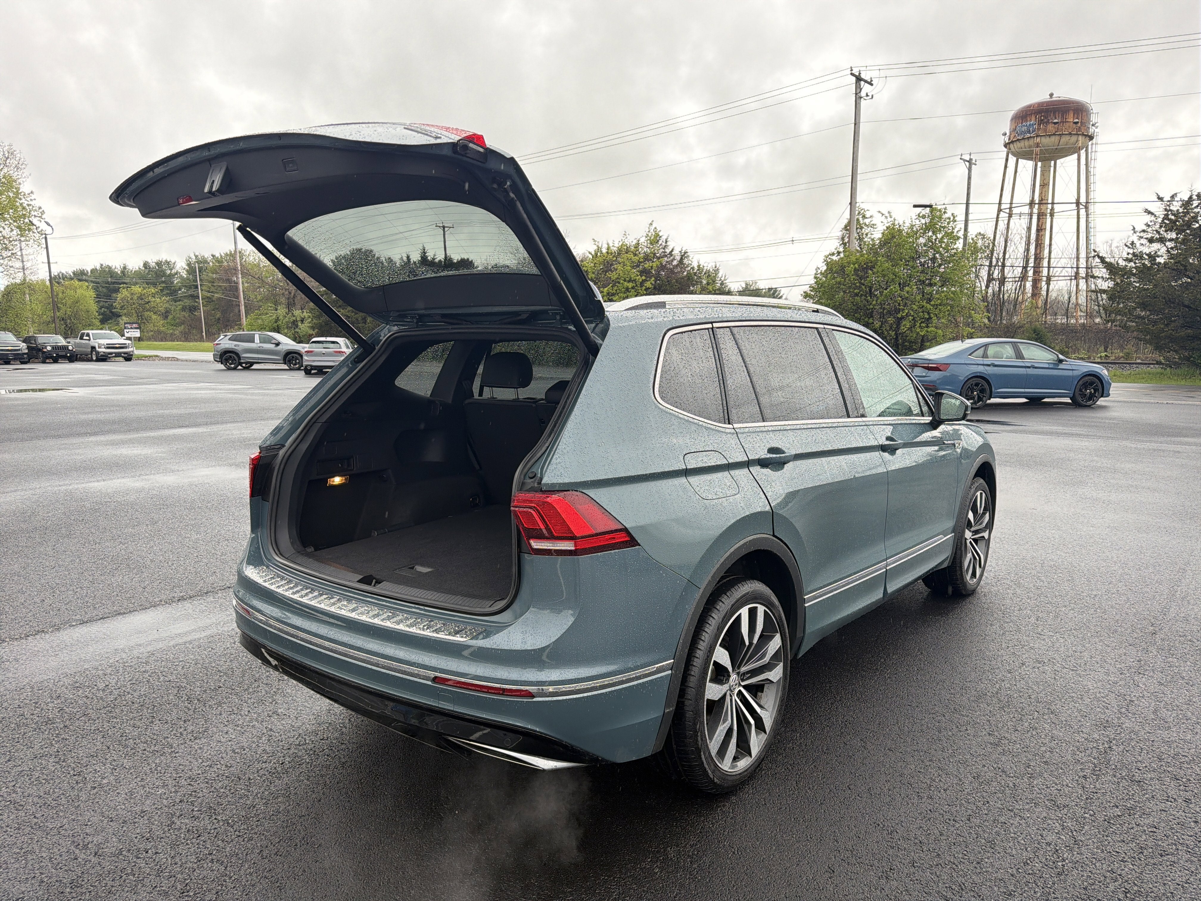 2021 Volkswagen Tiguan 2.0T SEL Premium R-Line