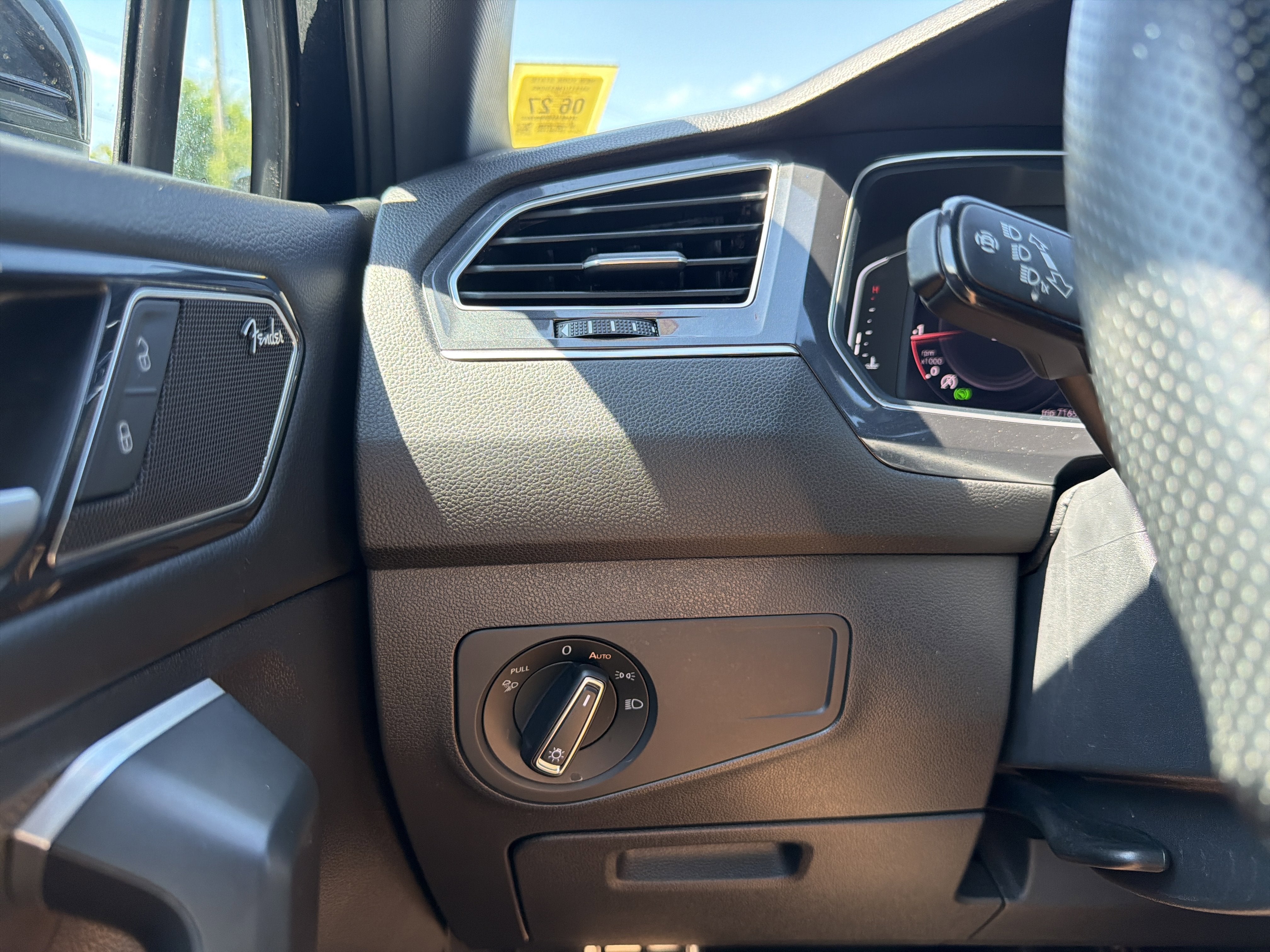 2024 Volkswagen Tiguan 2.0T SEL R-Line