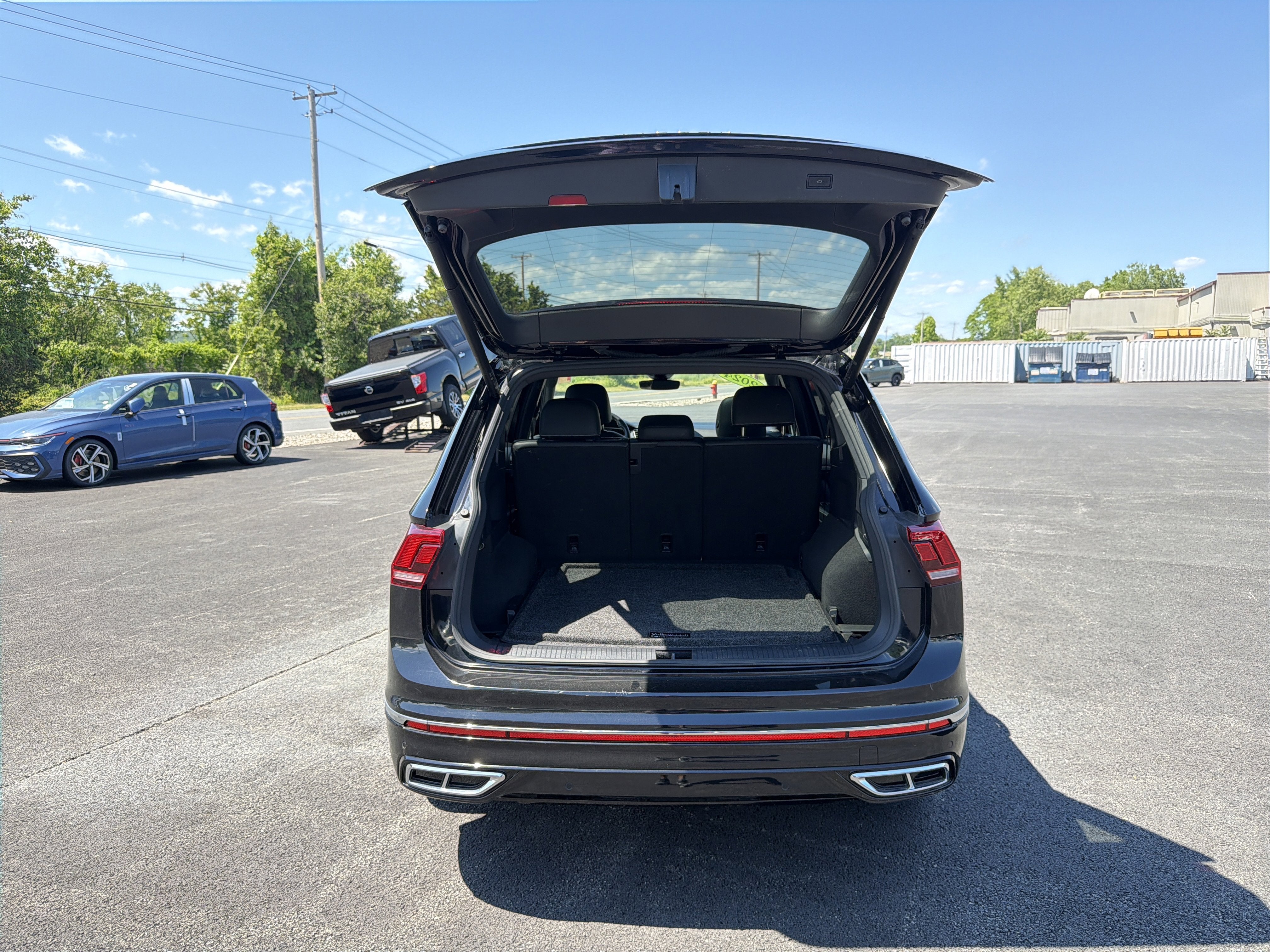 2024 Volkswagen Tiguan 2.0T SEL R-Line