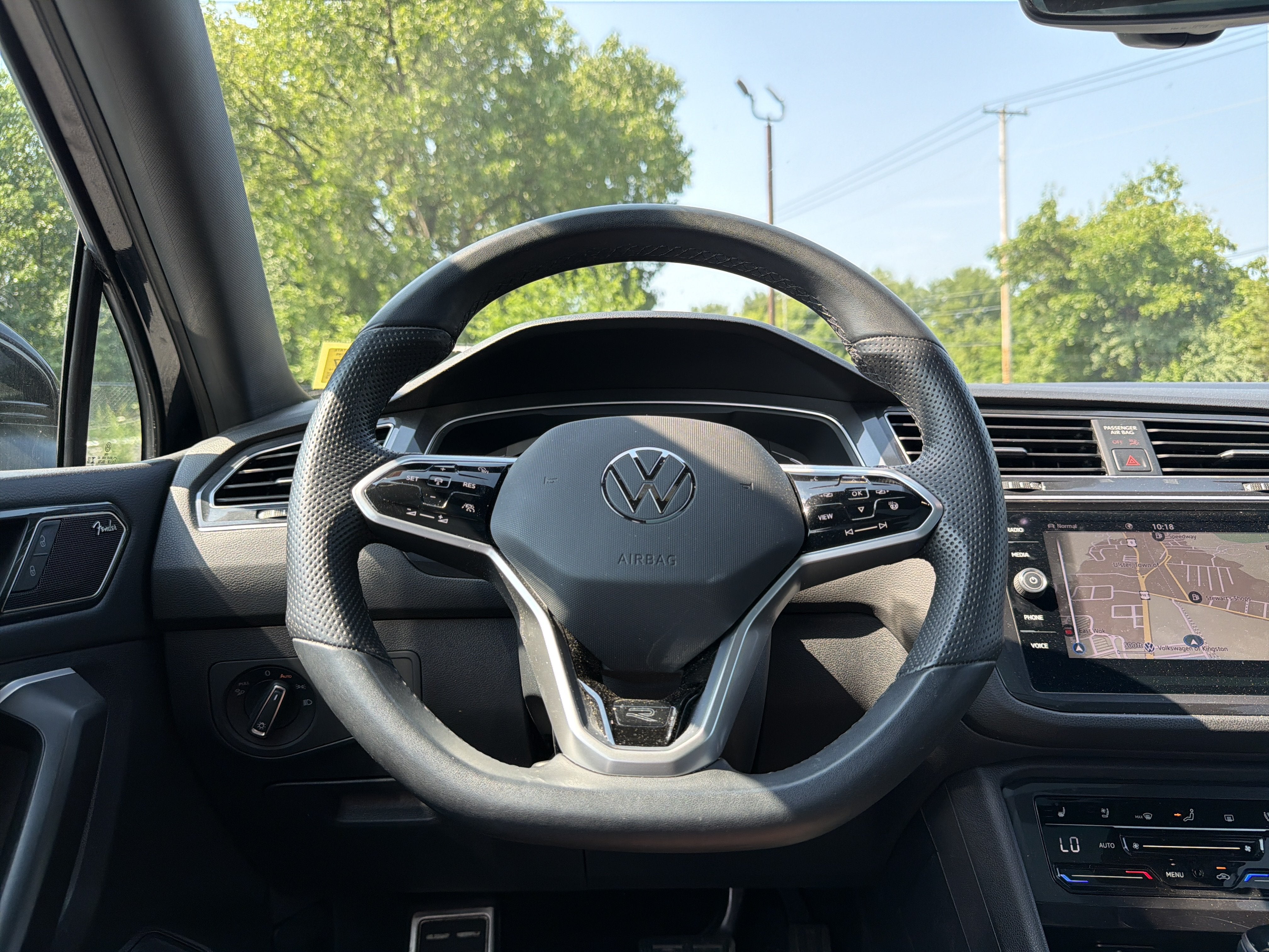 2024 Volkswagen Tiguan 2.0T SEL R-Line
