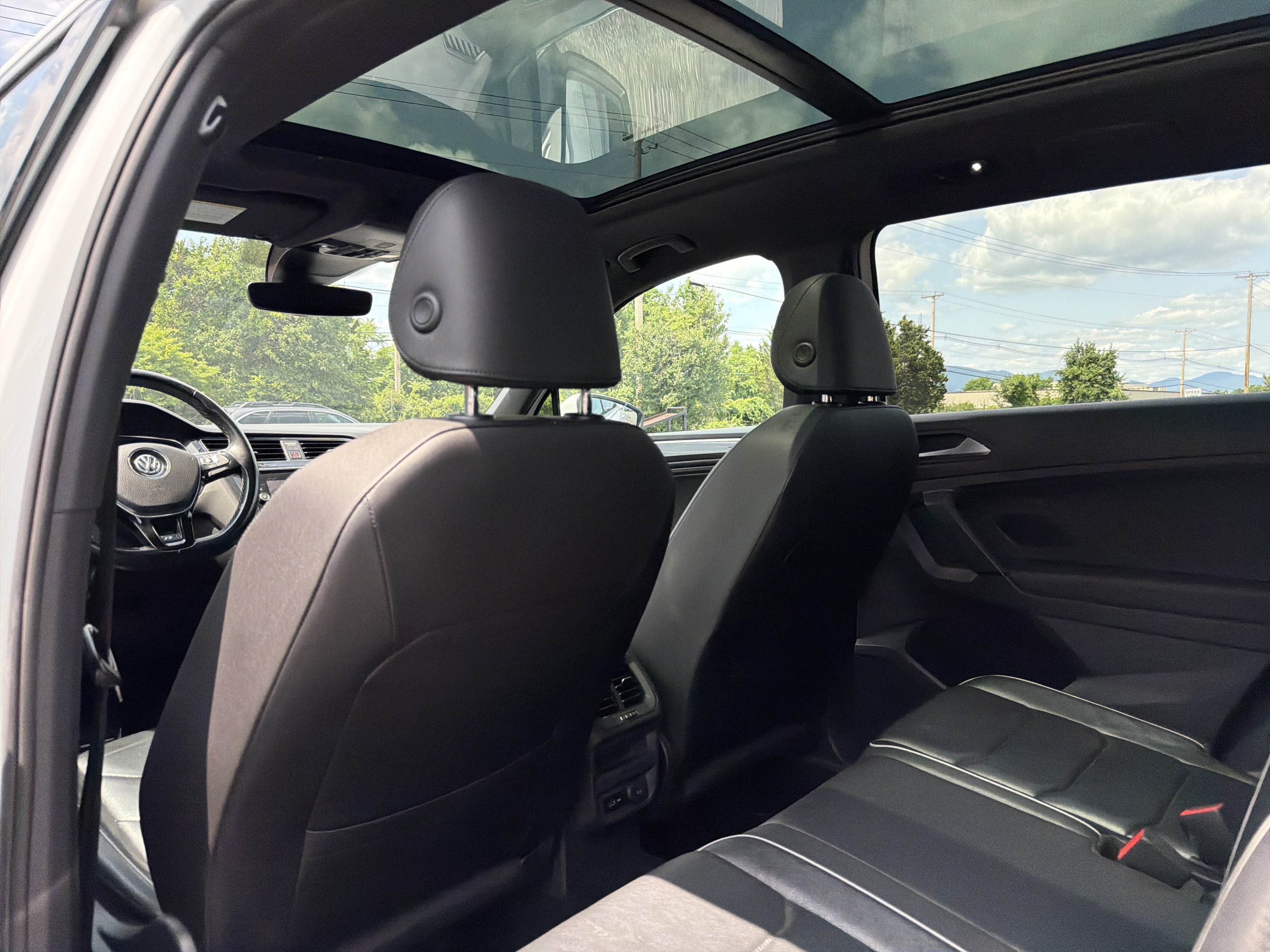 2019 Volkswagen Tiguan 2.0T SEL Premium R-Line 4Motion