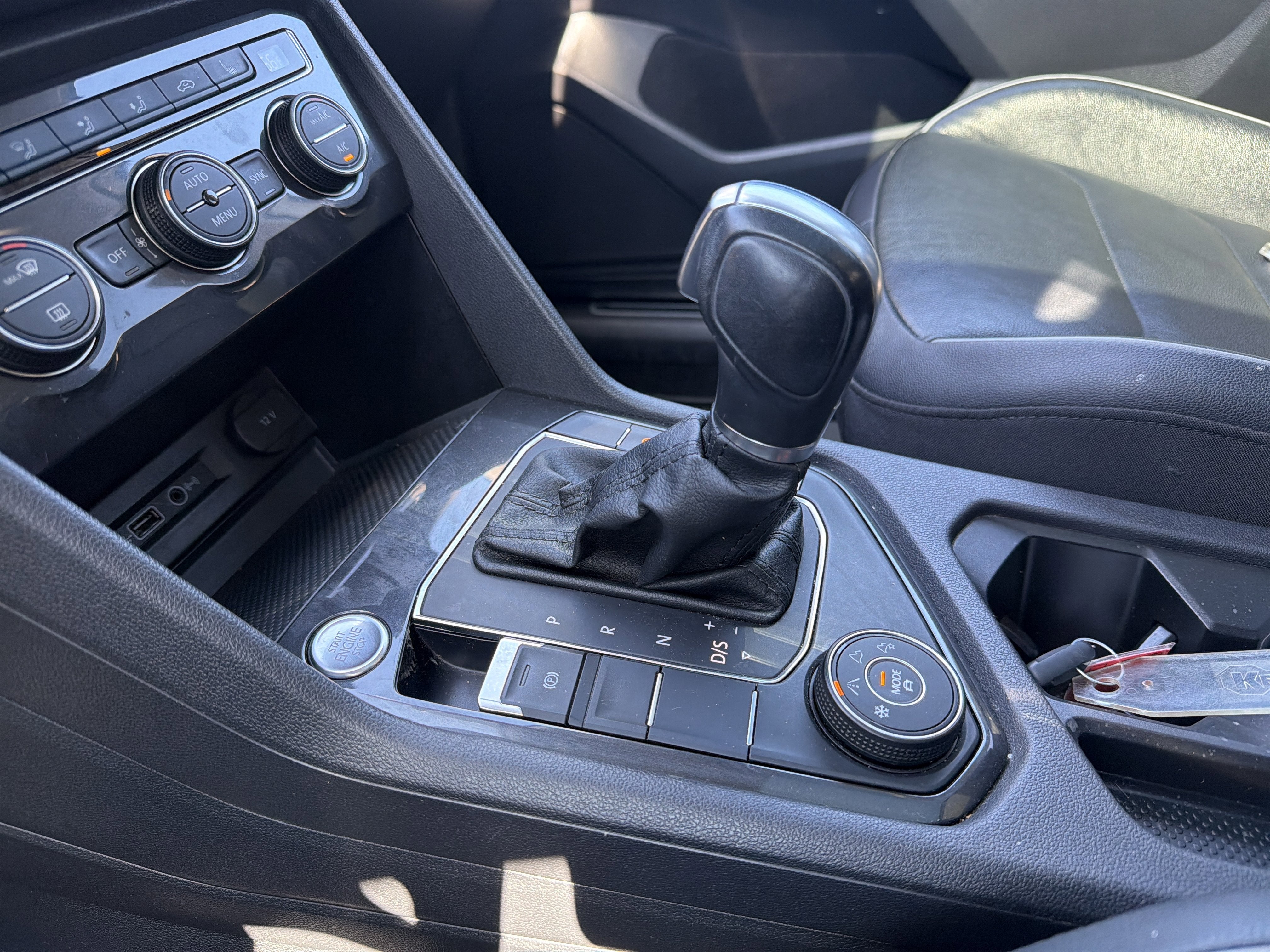 2019 Volkswagen Tiguan 2.0T SEL Premium 4Motion