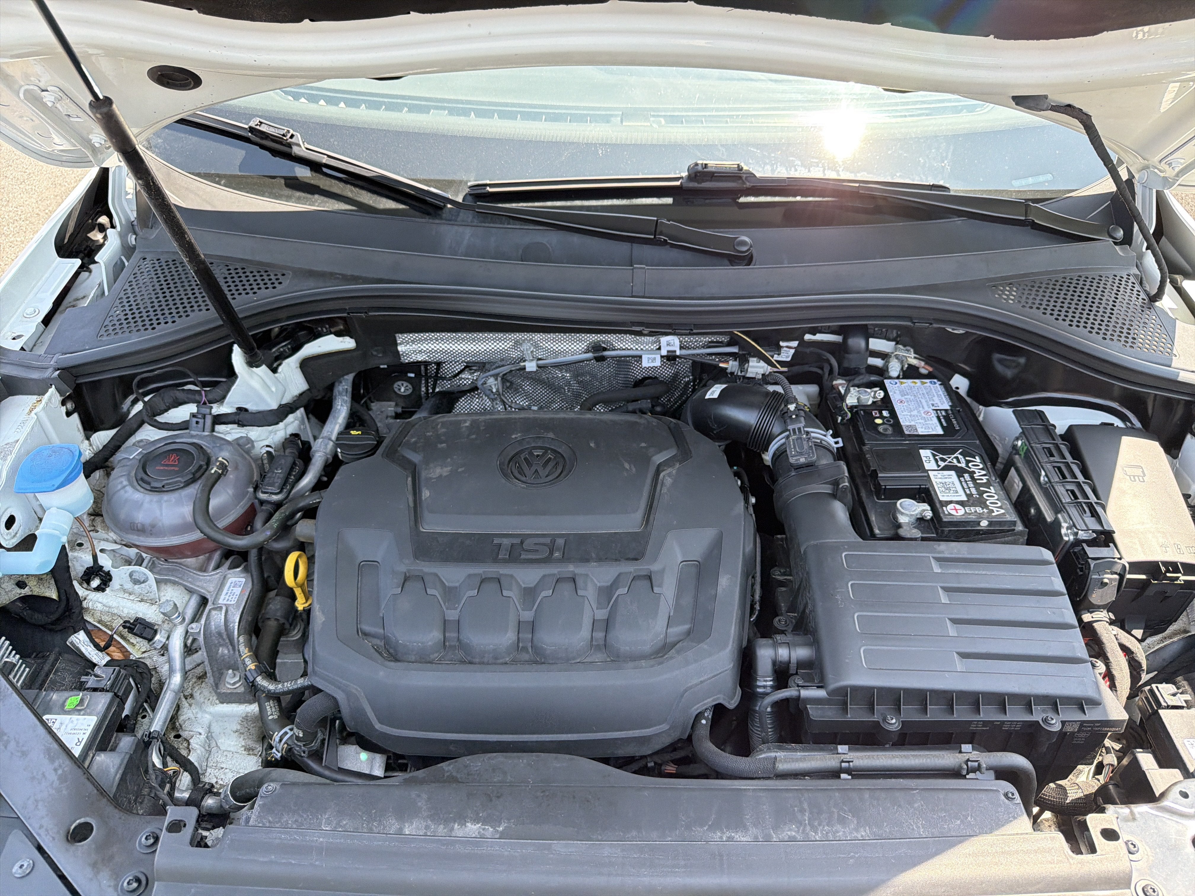 2024 Volkswagen Tiguan 2.0T SEL R-Line