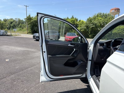2024 Volkswagen Tiguan 2.0T SEL R-Line