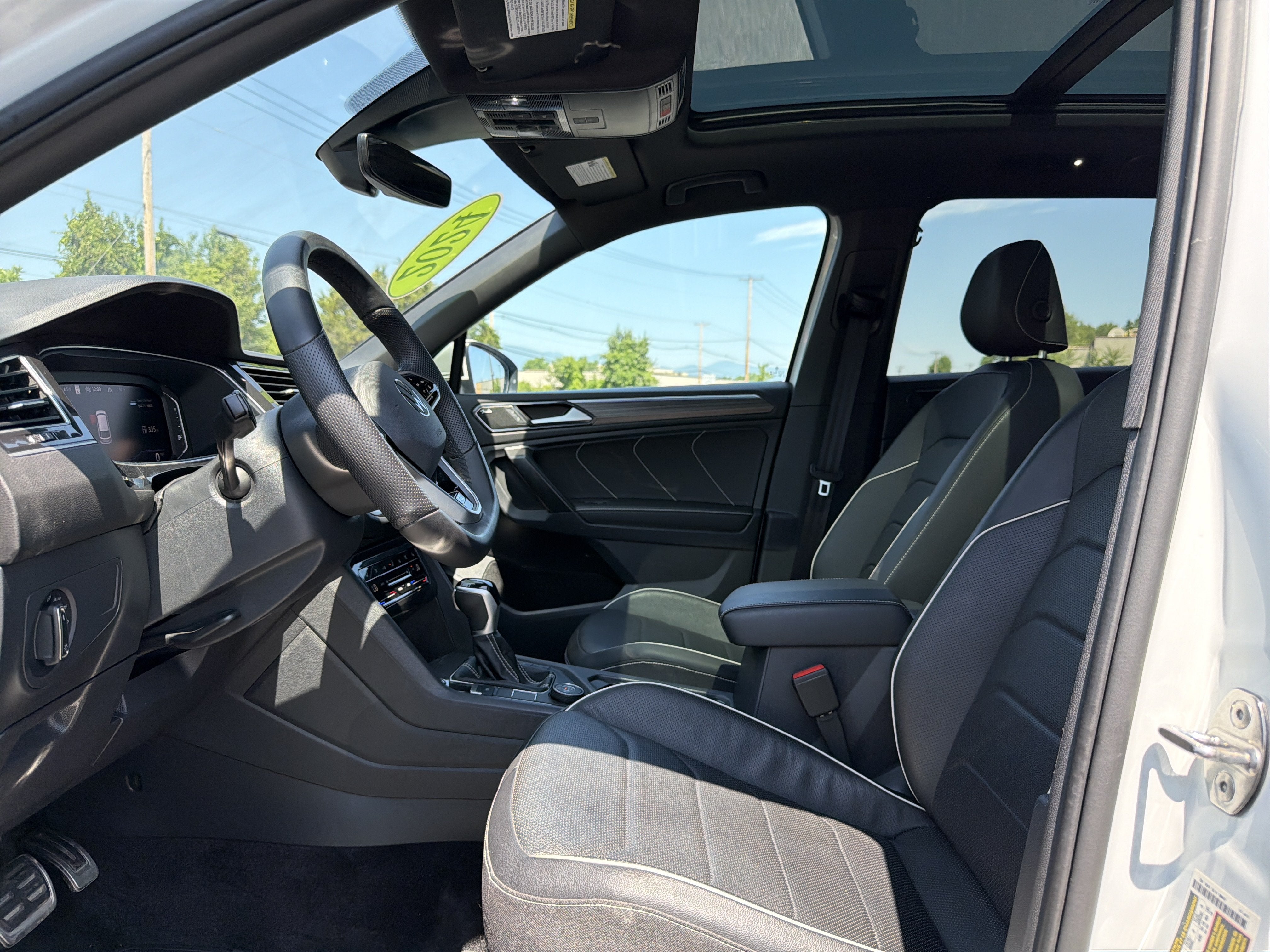 2024 Volkswagen Tiguan 2.0T SEL R-Line