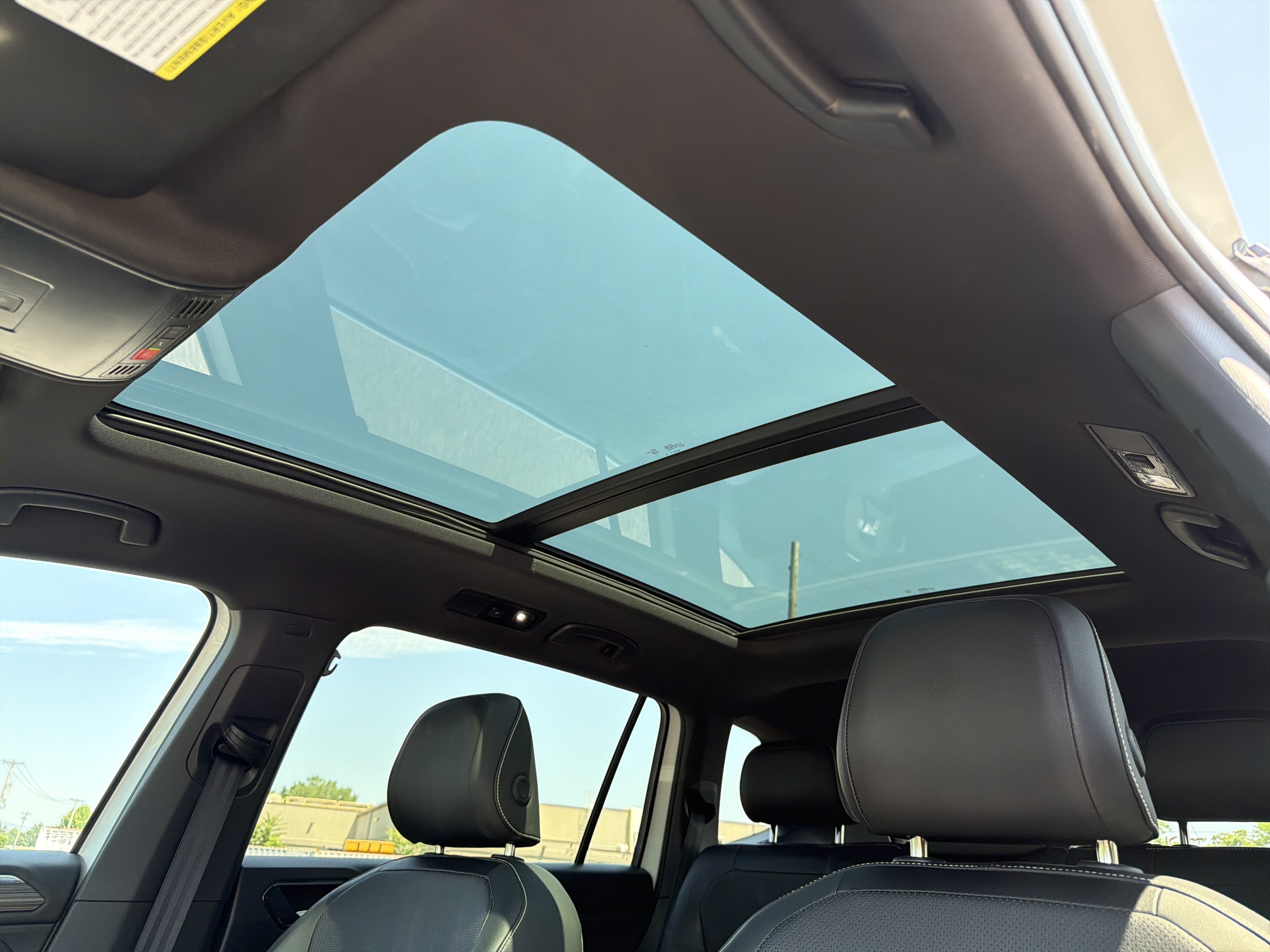 2024 Volkswagen Tiguan 2.0T SEL R-Line