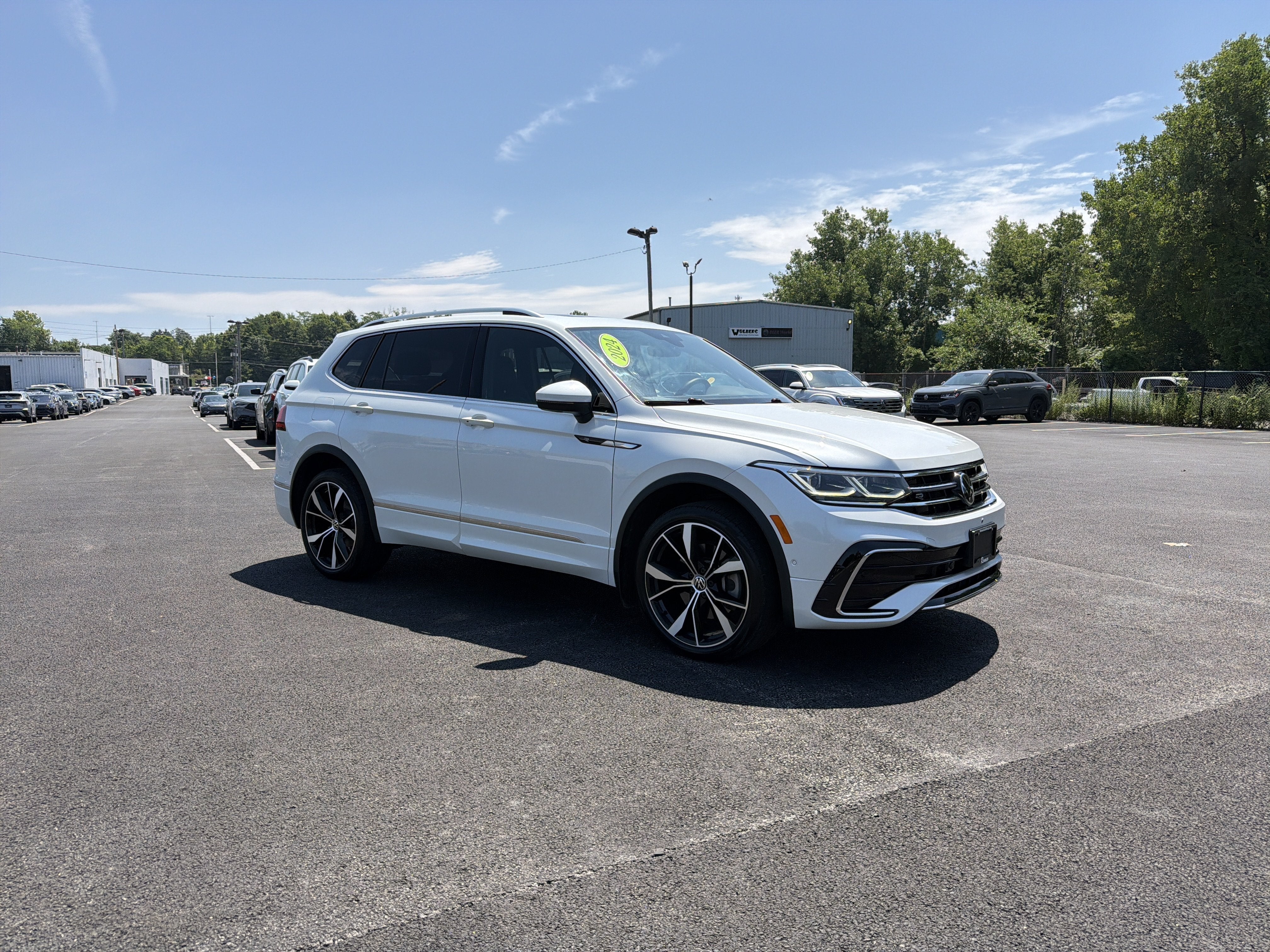 2024 Volkswagen Tiguan 2.0T SEL R-Line
