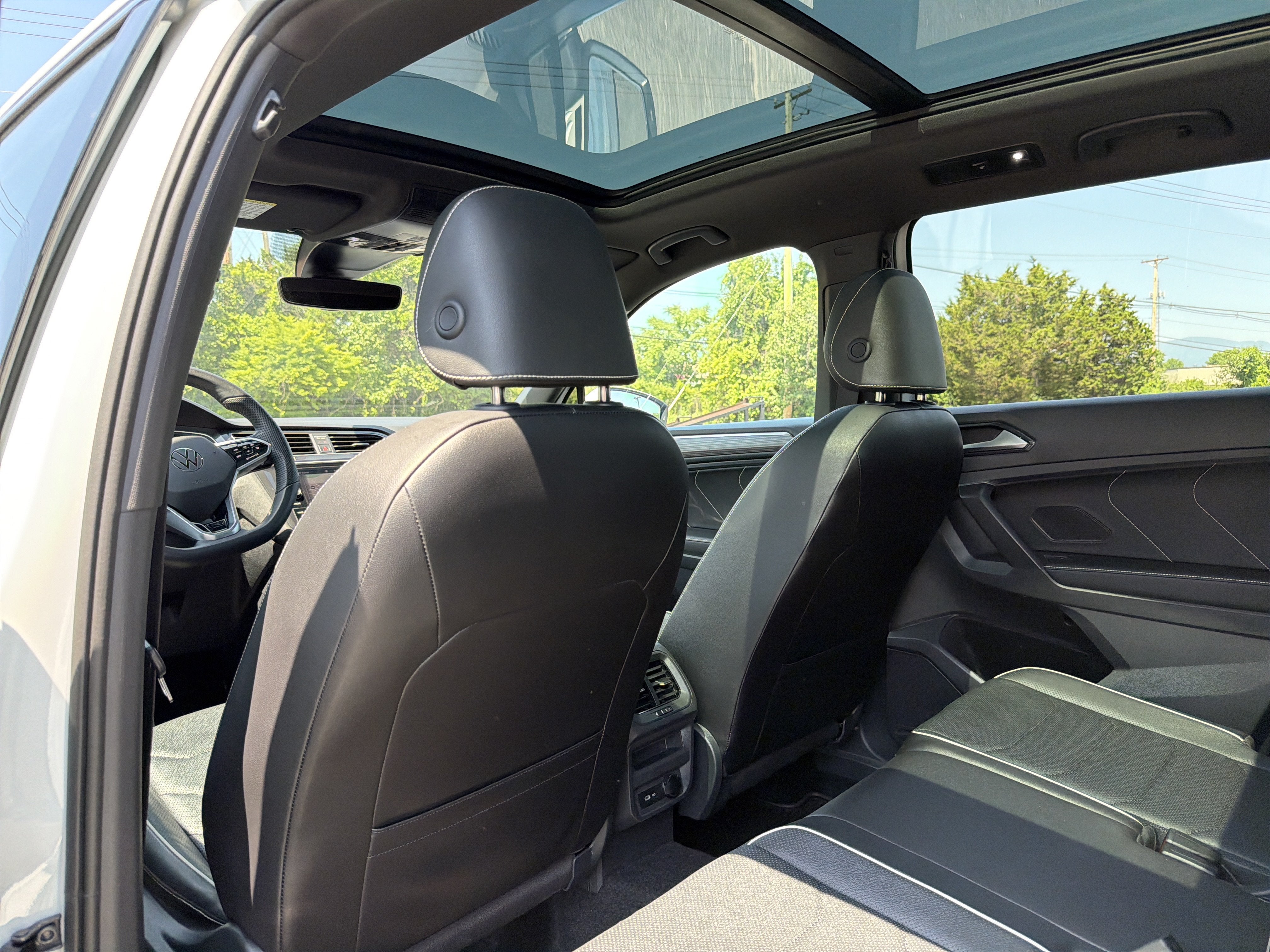 2024 Volkswagen Tiguan 2.0T SEL R-Line