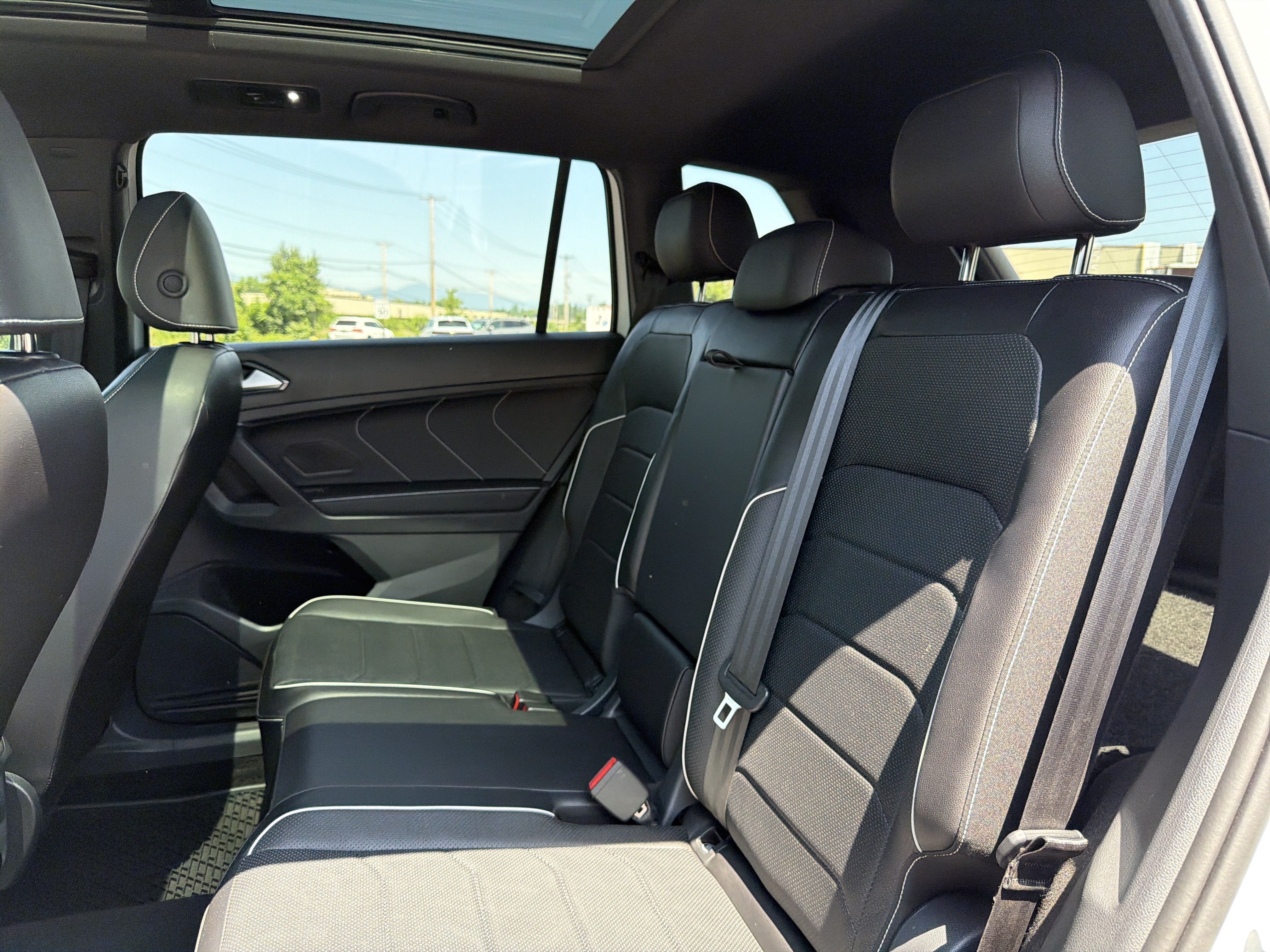 2024 Volkswagen Tiguan 2.0T SEL R-Line